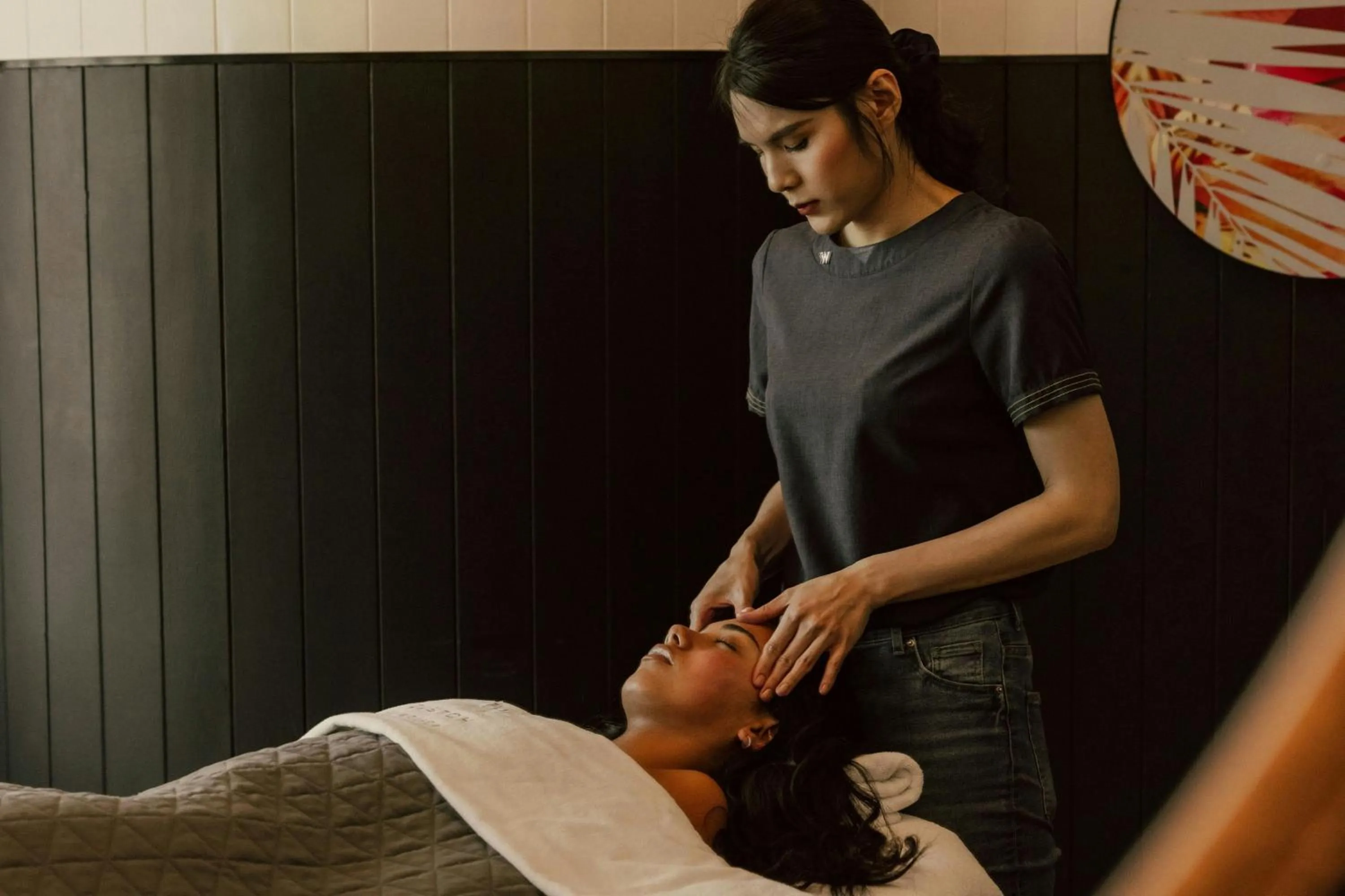 Spa and wellness centre/facilities in W Brisbane