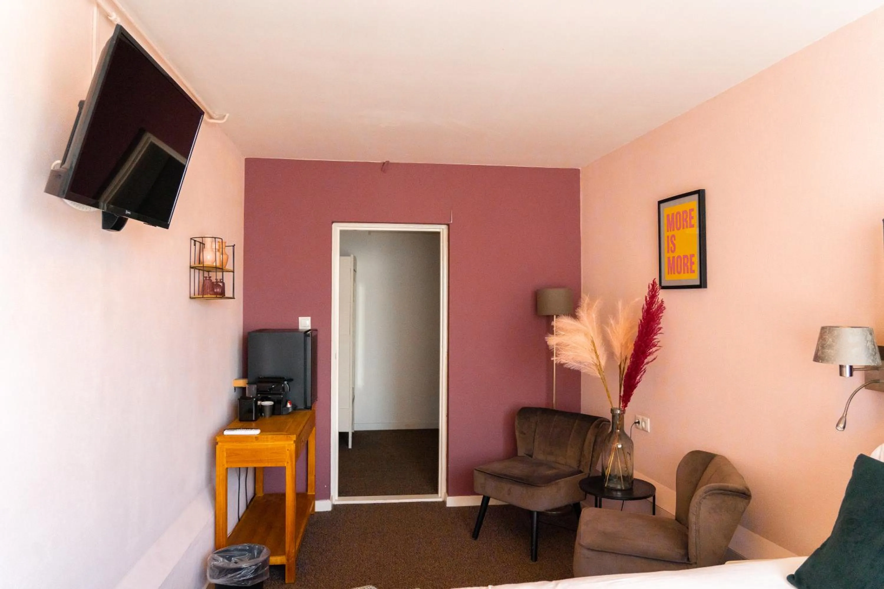 Seating area in Boutique Lodge Zandvoort