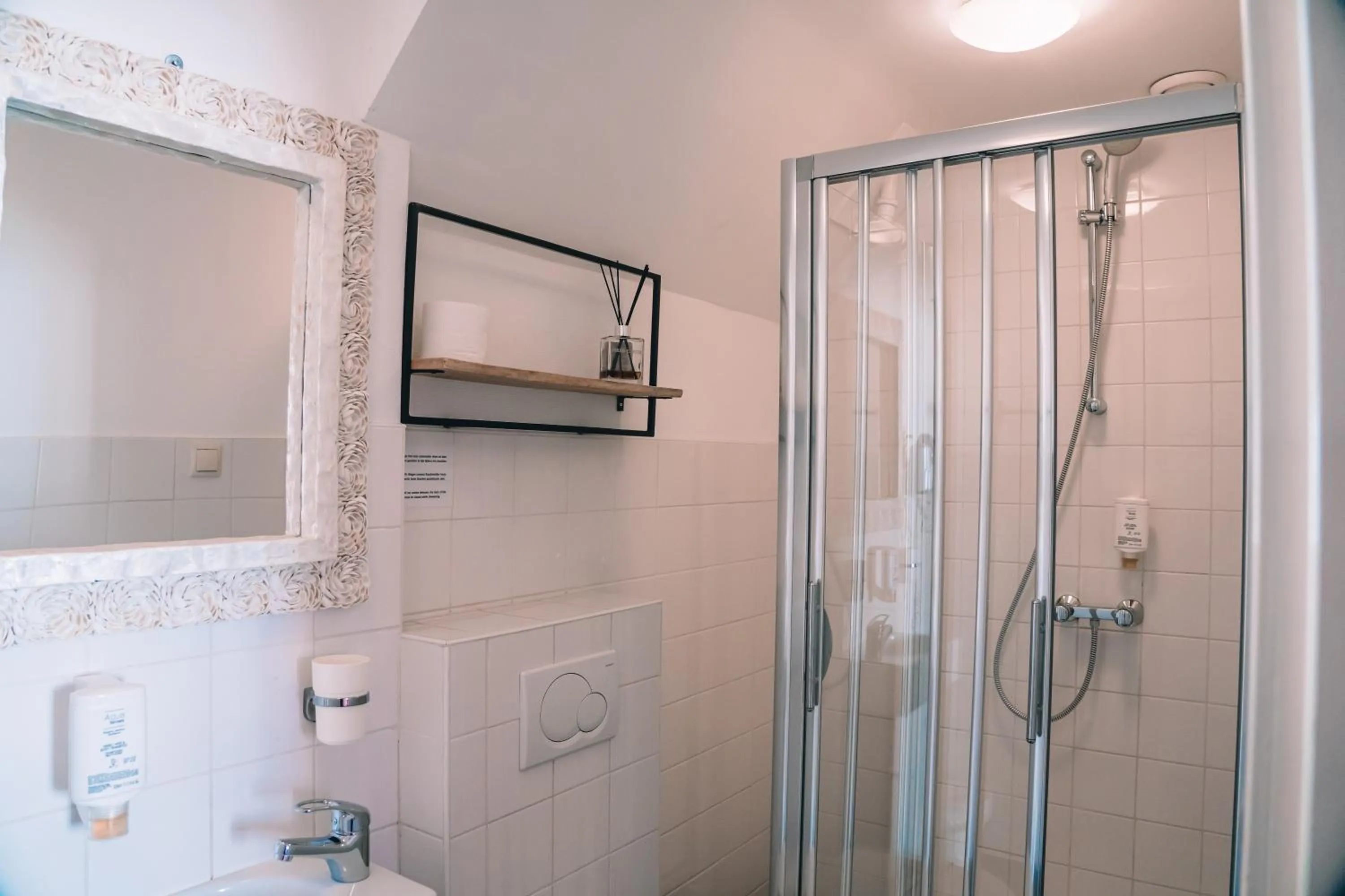 Bathroom in Boutique Lodge Zandvoort