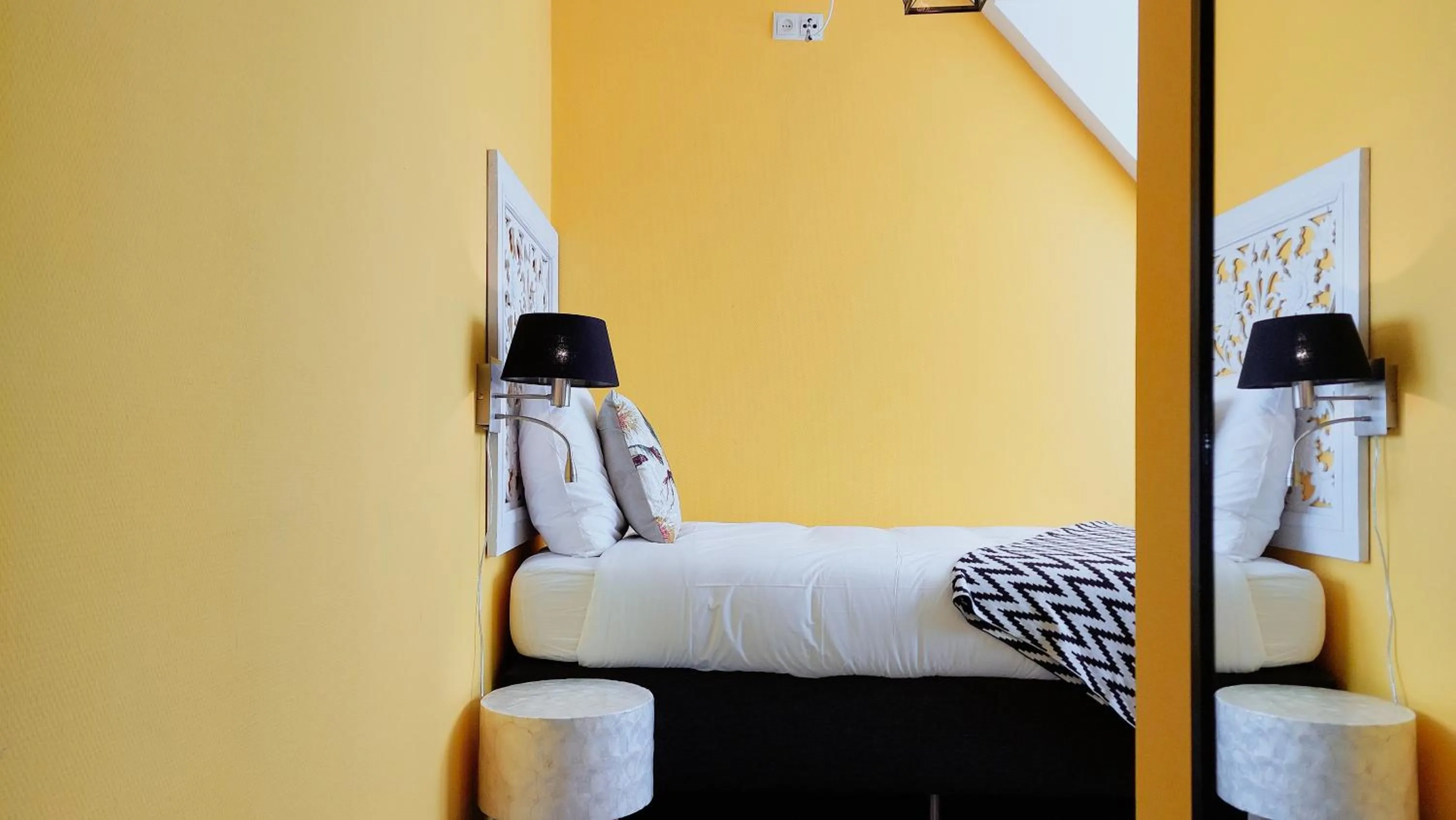 Bed in Boutique Lodge Zandvoort