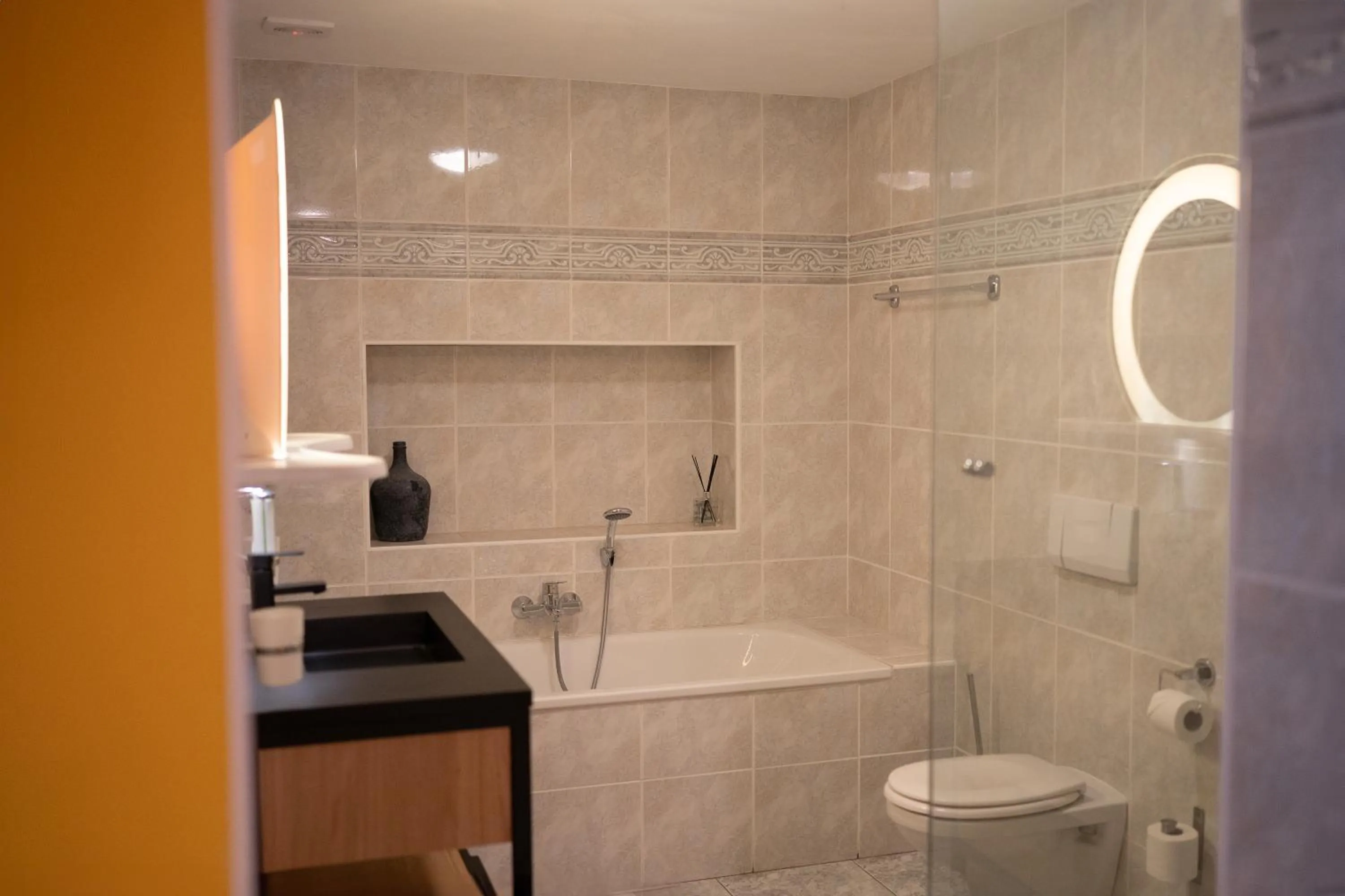 Shower in Boutique Lodge Zandvoort