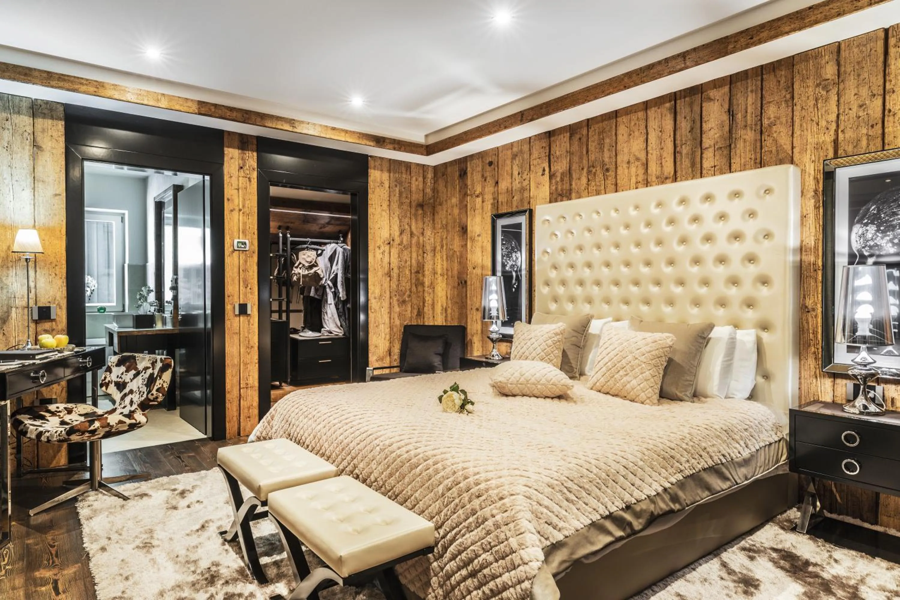 Photo of the whole room, Bed in SOLEA DOLOMITI Boutique Hotel