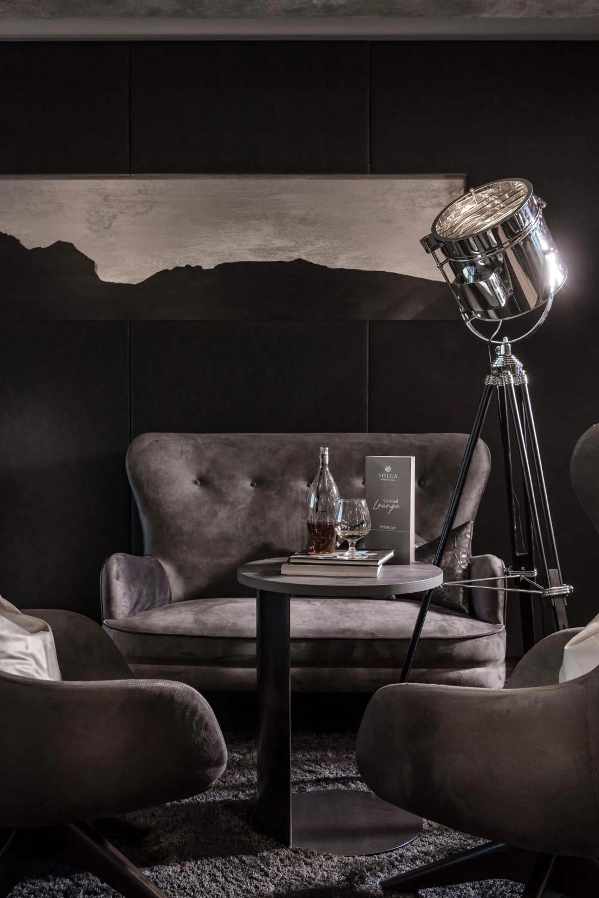 Lounge or bar in SOLEA DOLOMITI Boutique Hotel