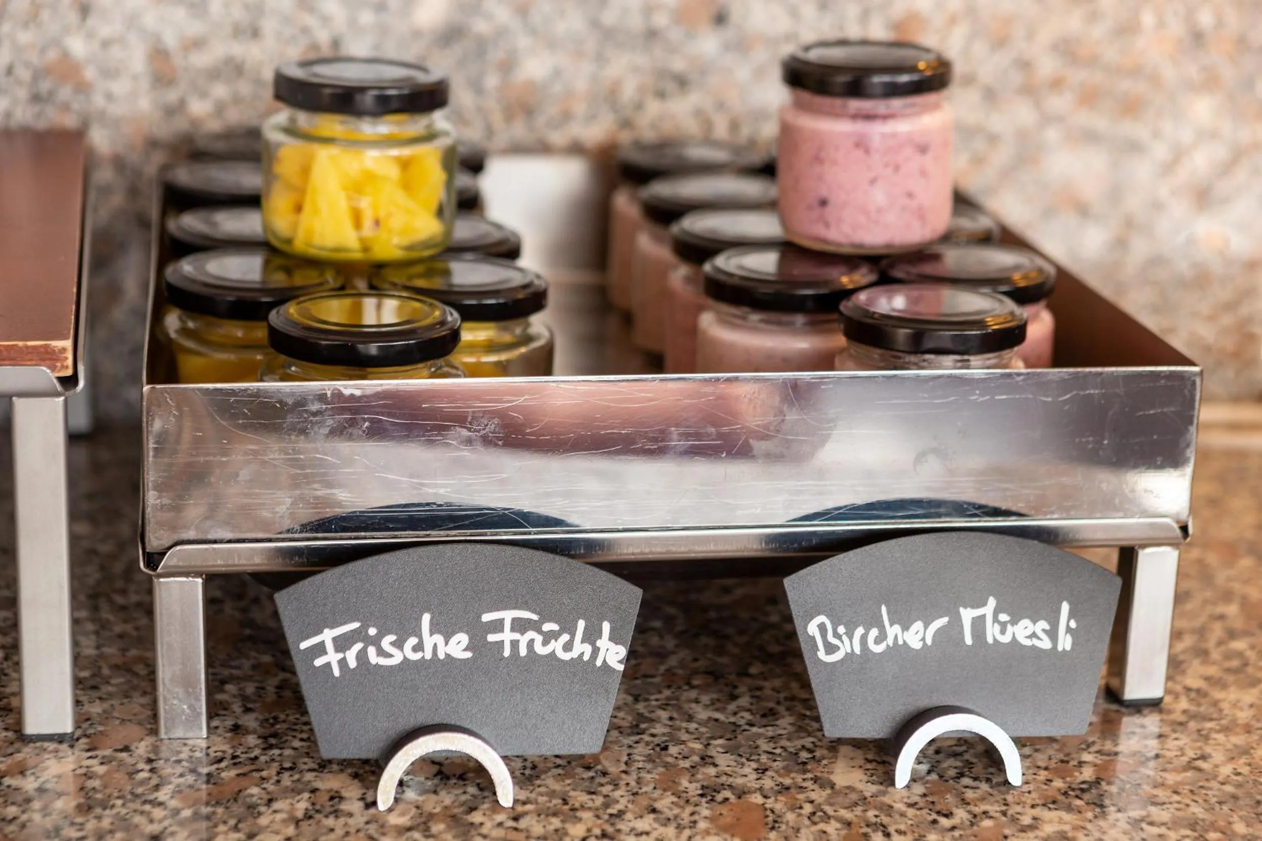 Food and drinks in Schönbühl Hotel & Restaurant Lake Thun