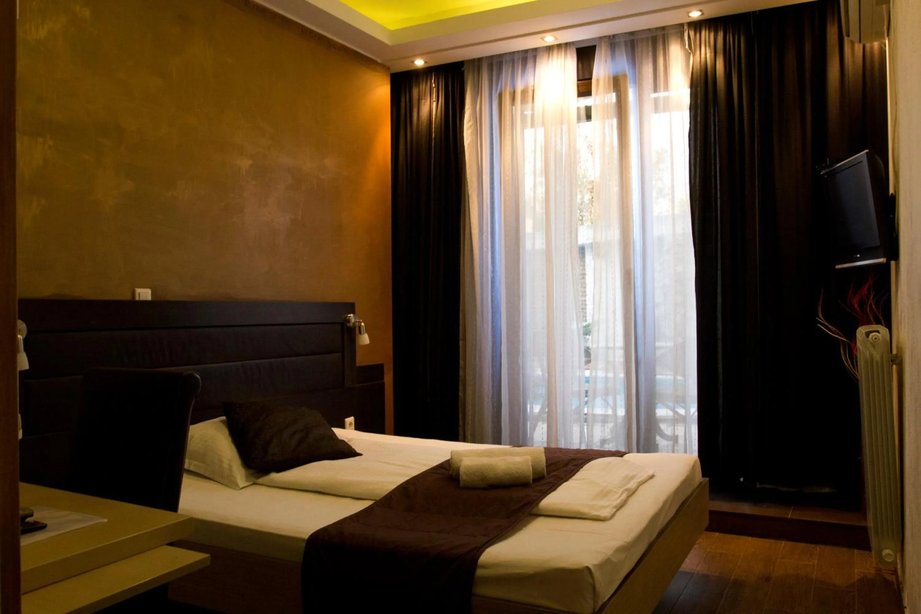 Decorative detail, Bed in Vila Senjak