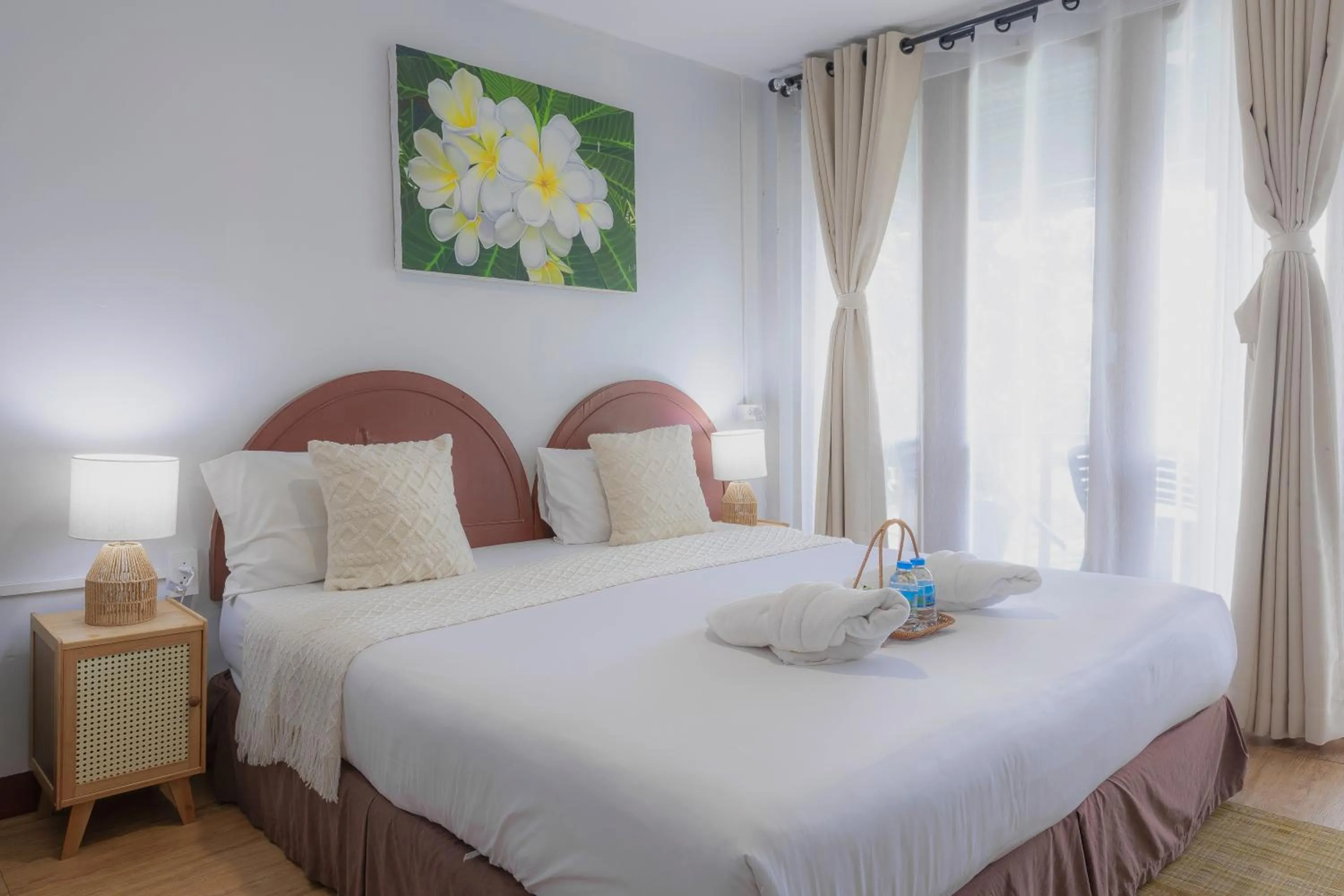 Bedroom, Bed in Phi Phi Cozy Seafront Resort