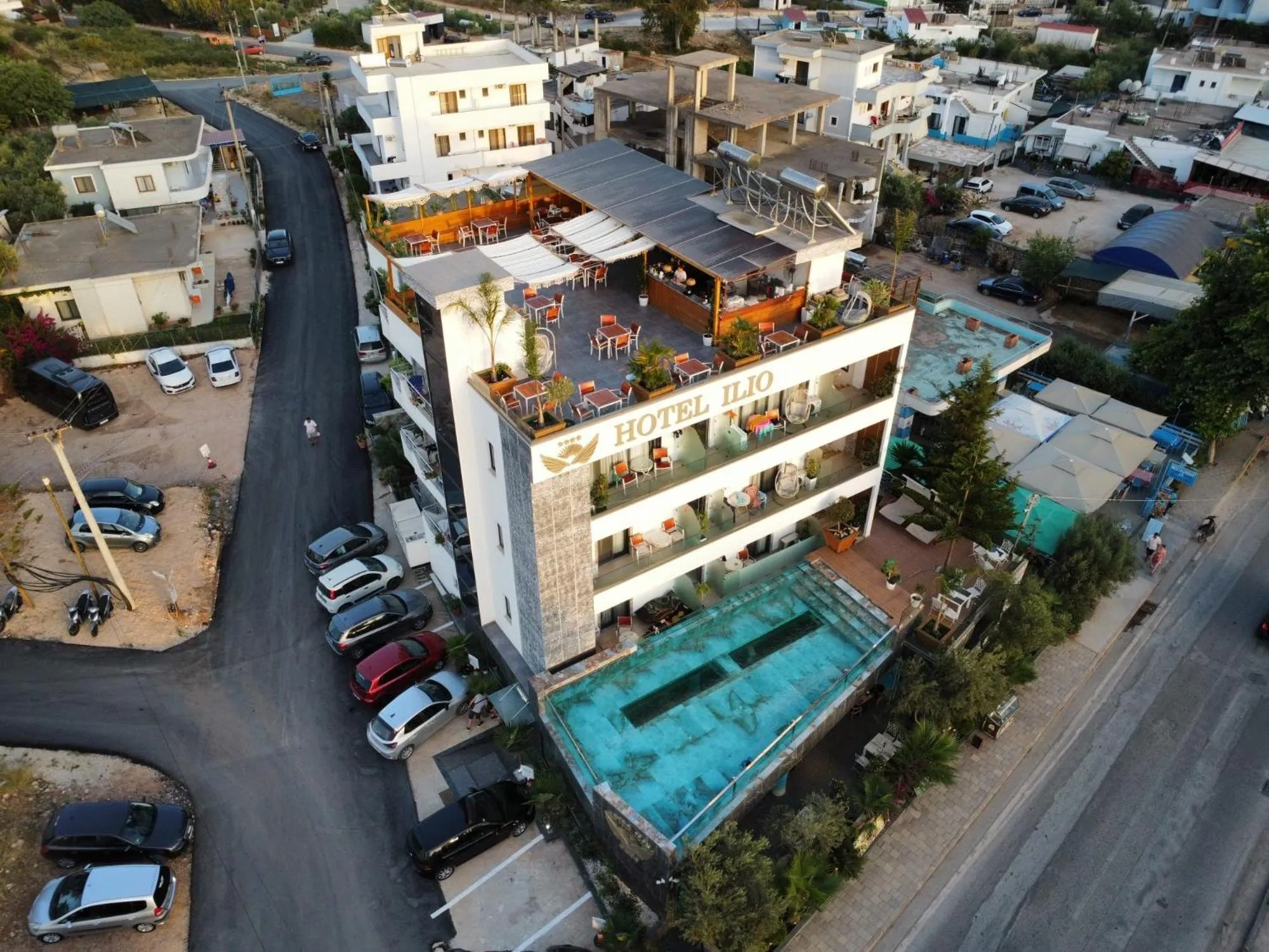 Day in Ilio Boutique Hotel