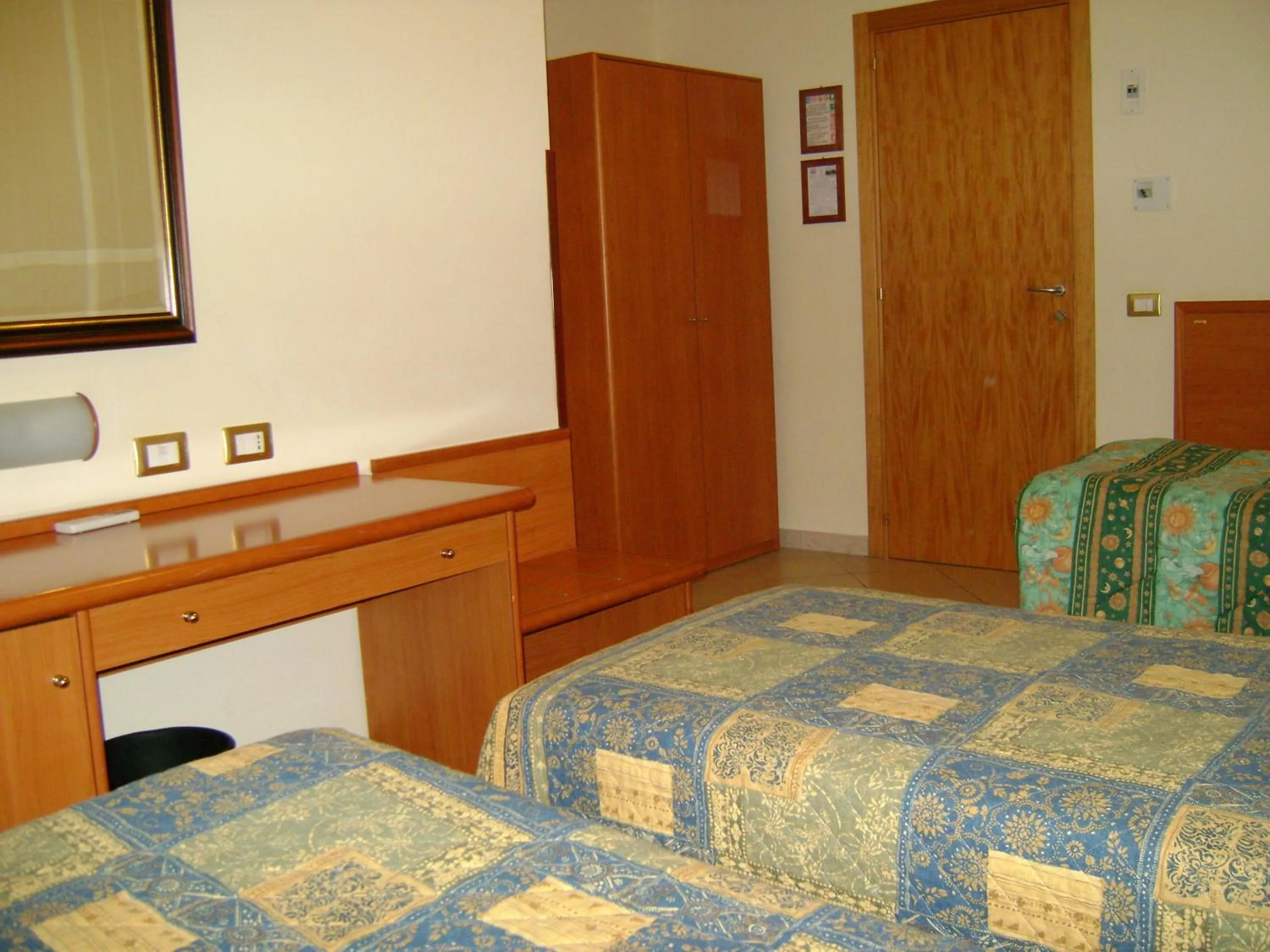 Bed in Hotel Continental