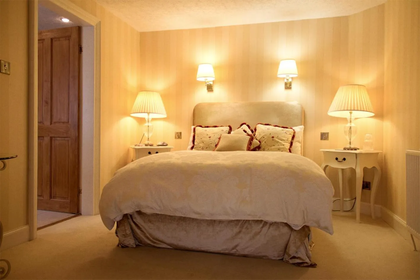 Bed in Corriegour Lodge Hotel