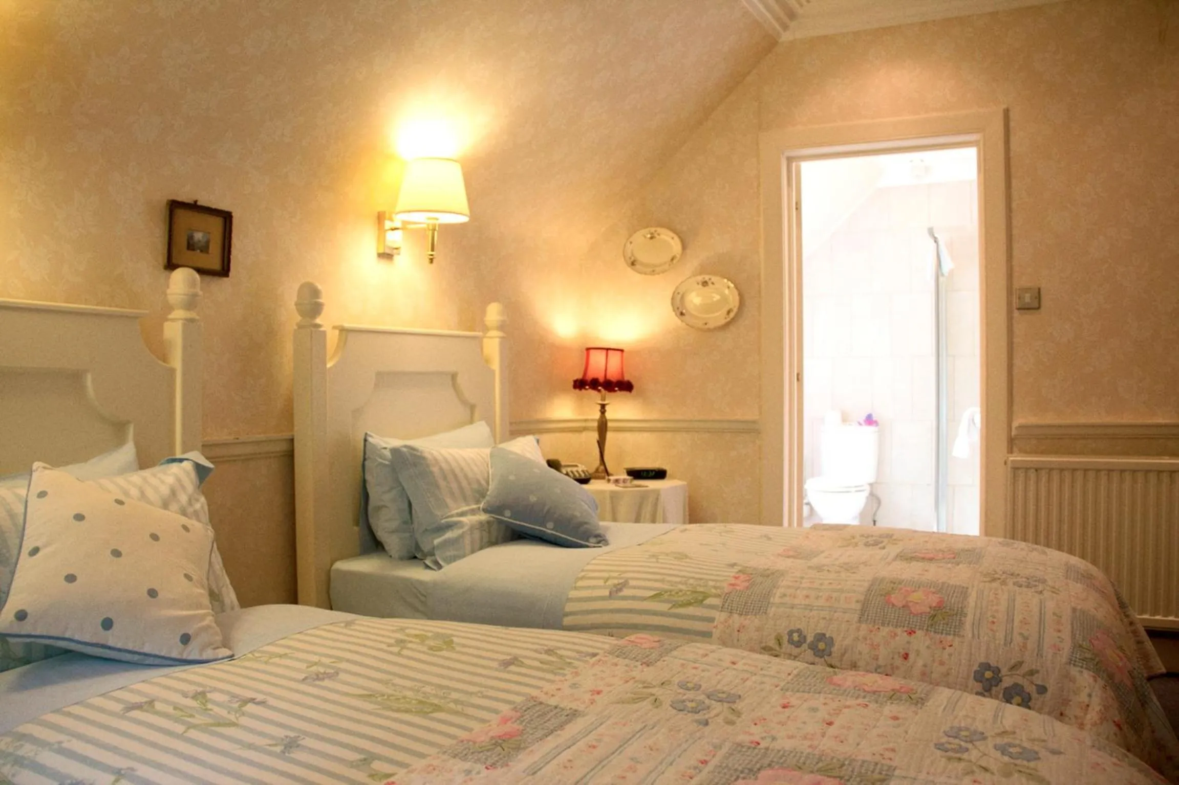 Bedroom, Bed in Corriegour Lodge Hotel