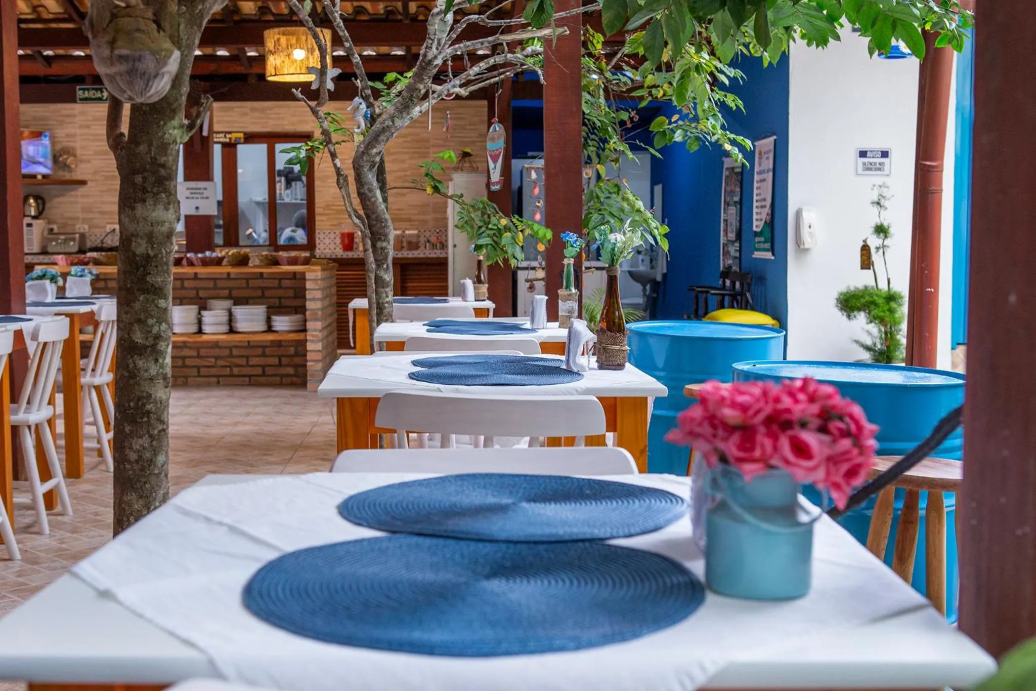 Restaurant/places to eat in Pousada Villa Blu Maresias