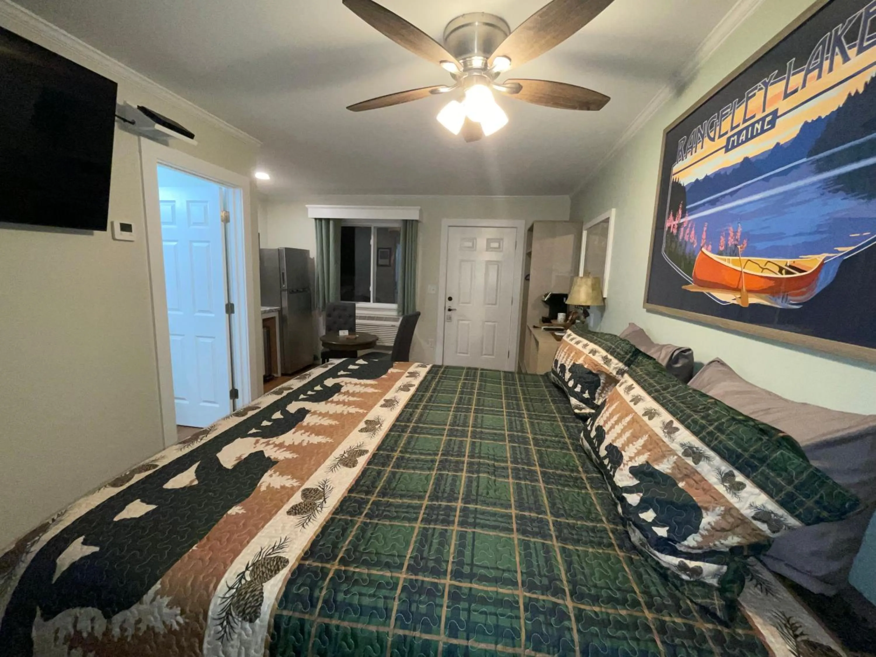 Bed in Rangeley Town & Lake