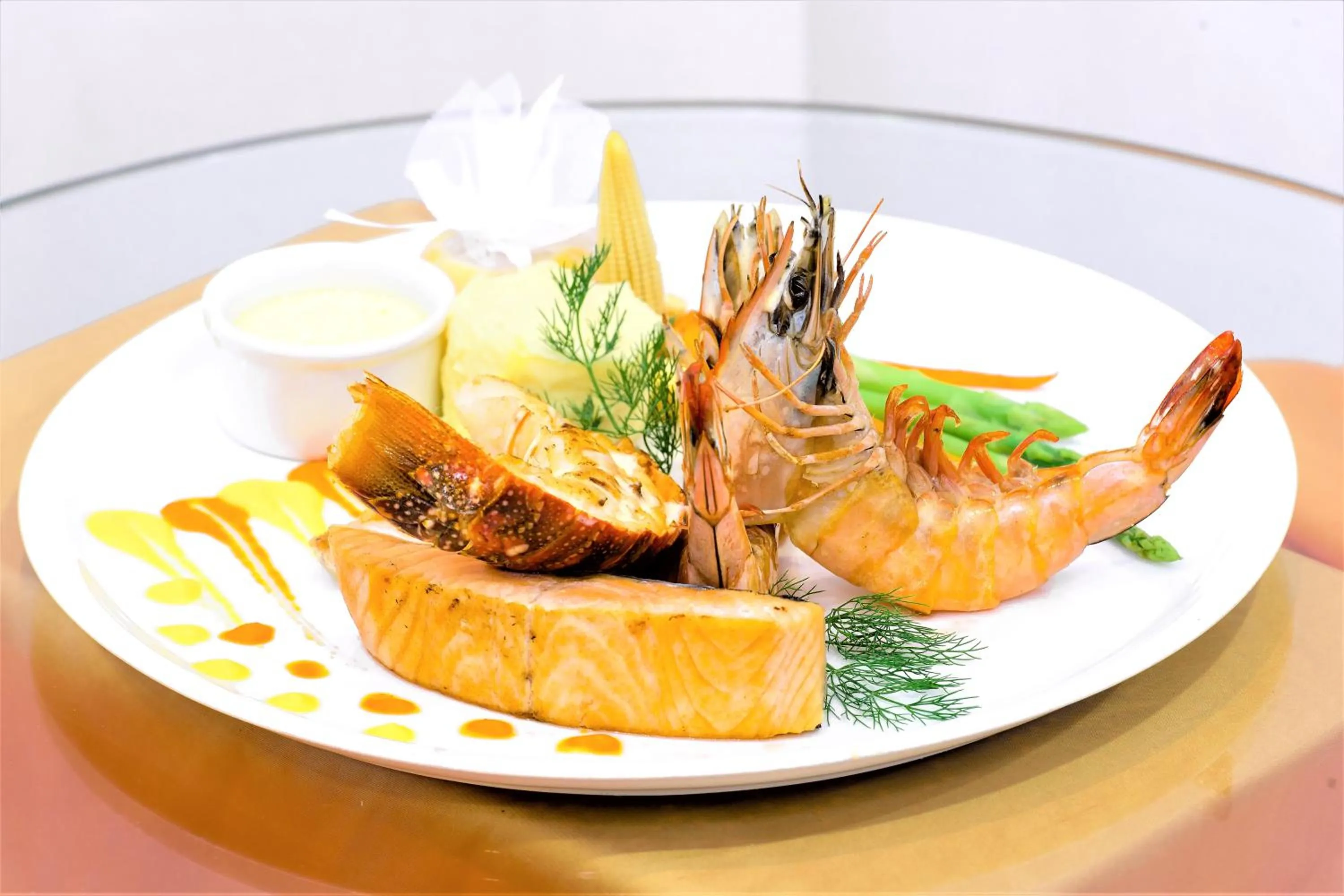 Food and drinks in Grand Majestic Hotel Kuwait