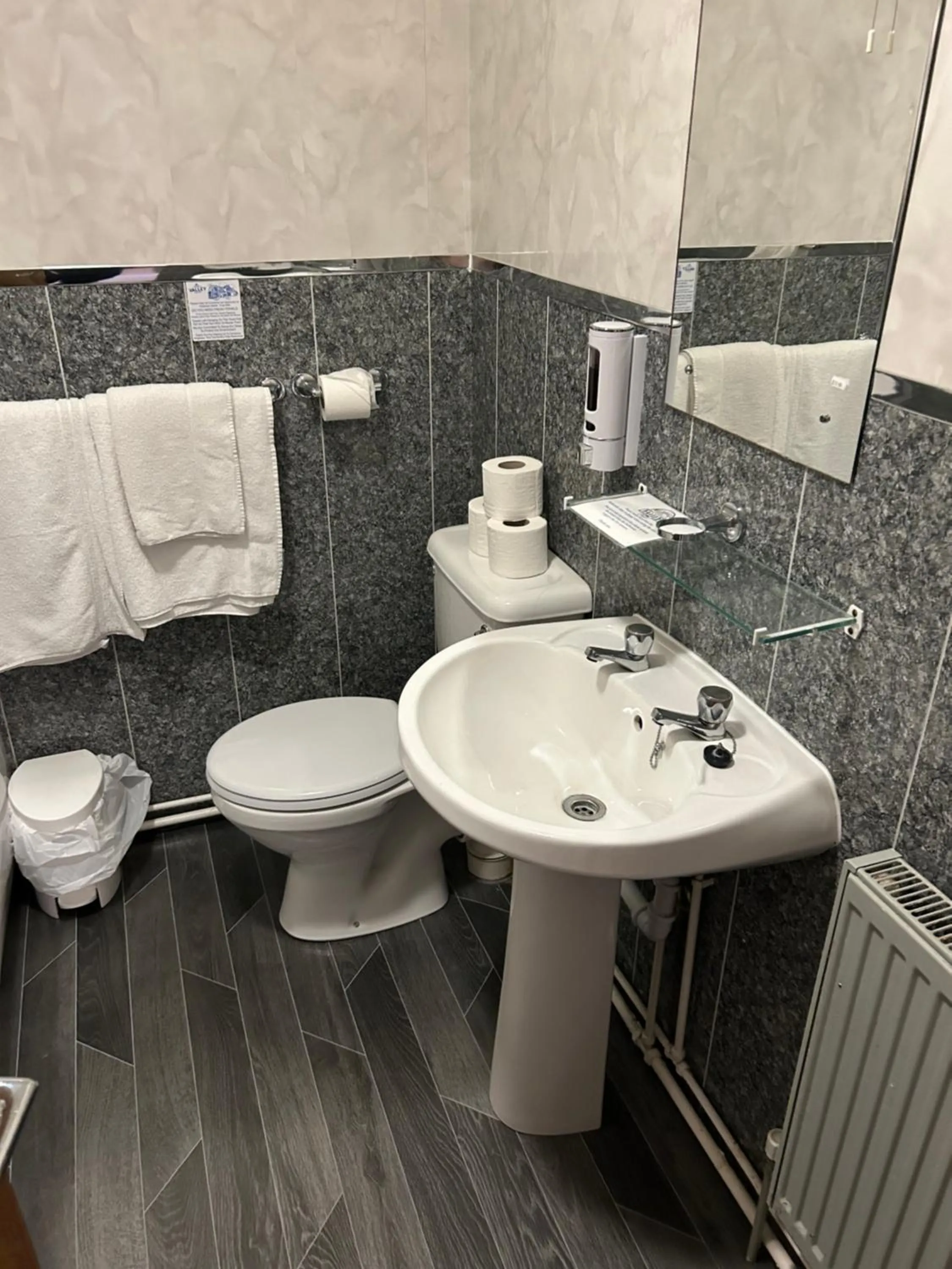 The Valley Hotel, Anglesey