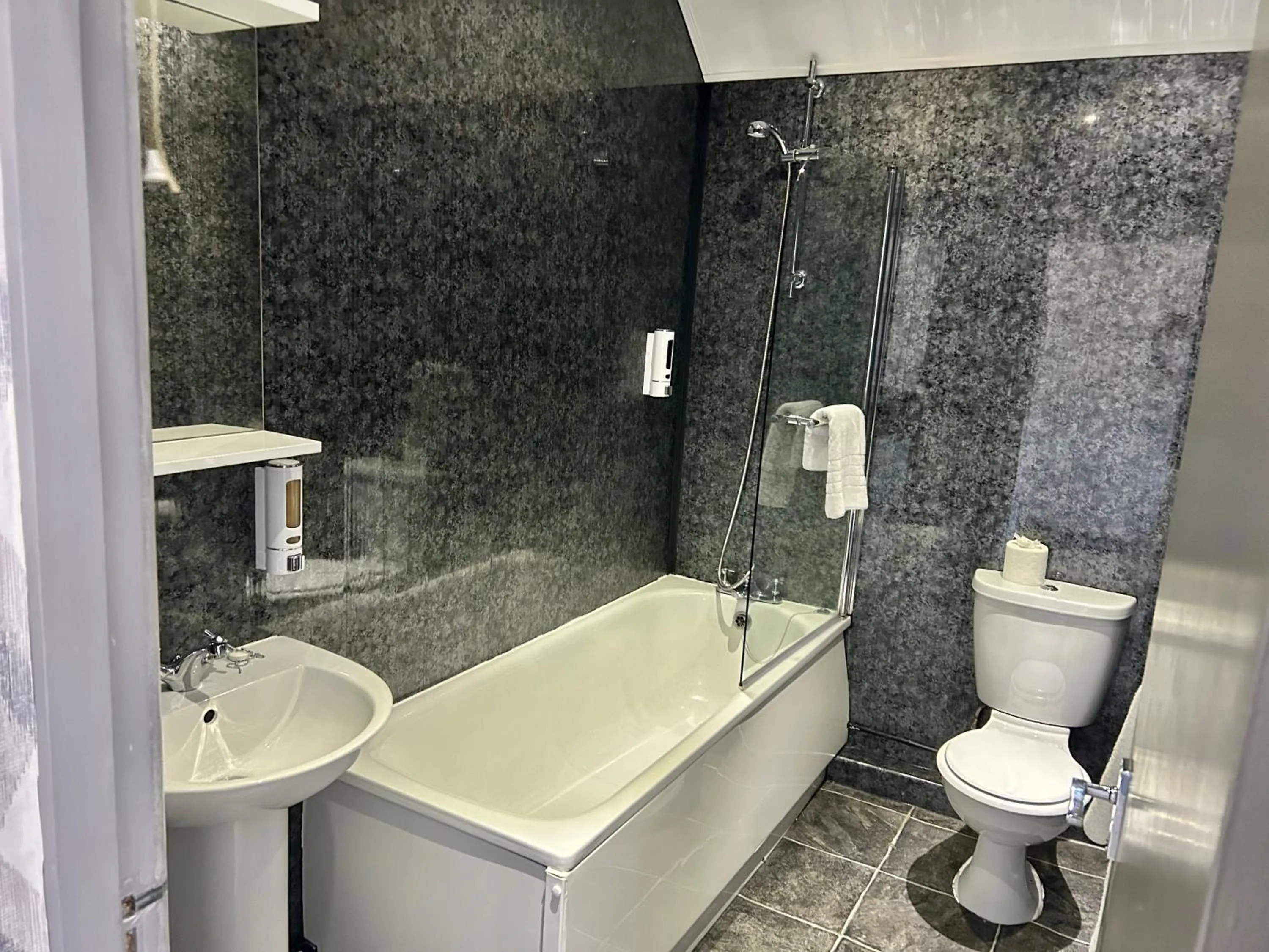 The Valley Hotel, Anglesey