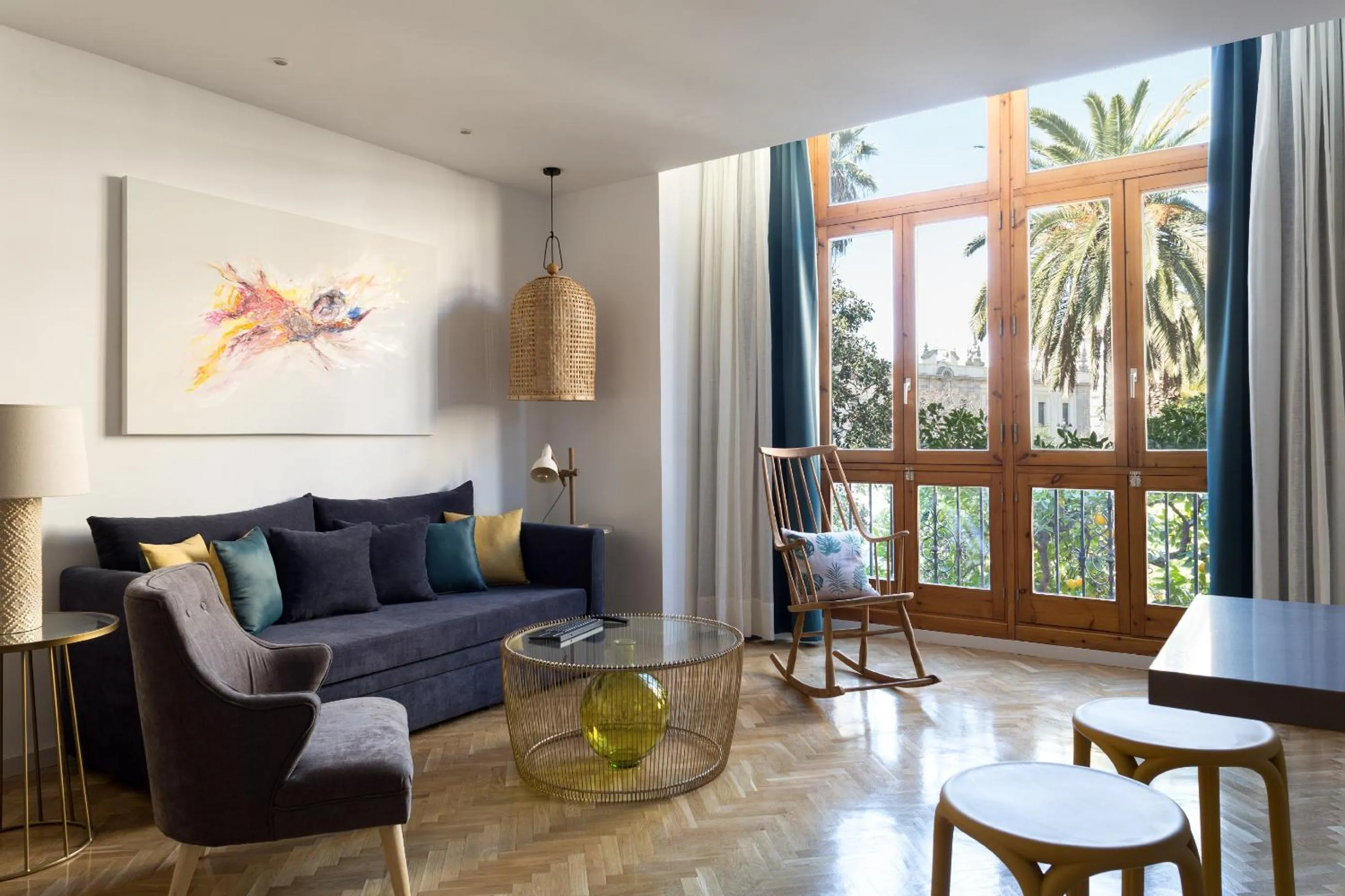 Photo of the whole room in Puerta Catedral Indias Lofts