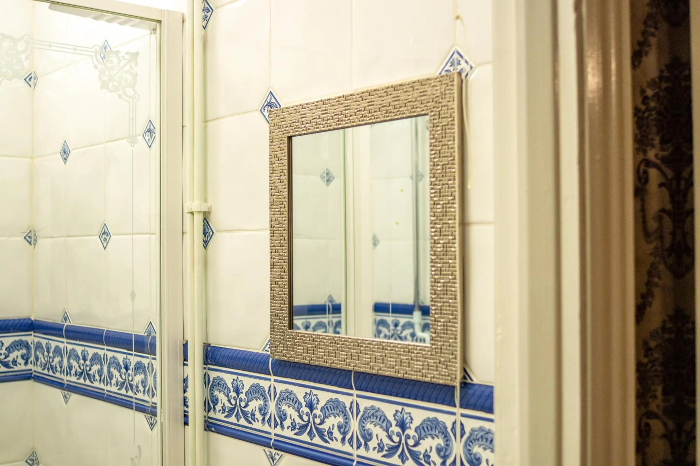 Bathroom in Quayside Hotel & Bar