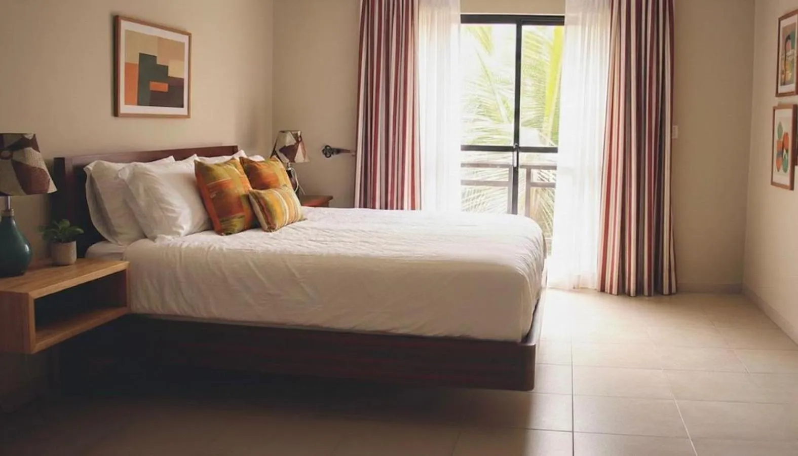 Bedroom, Bed in Seafront Residences