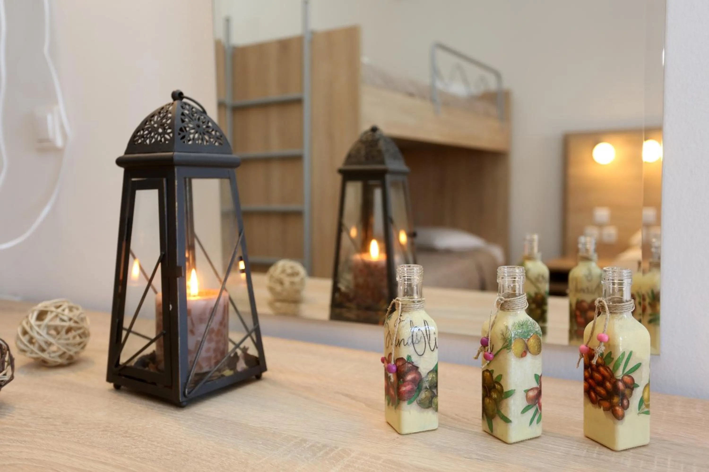 Decorative detail in Sun Hotel