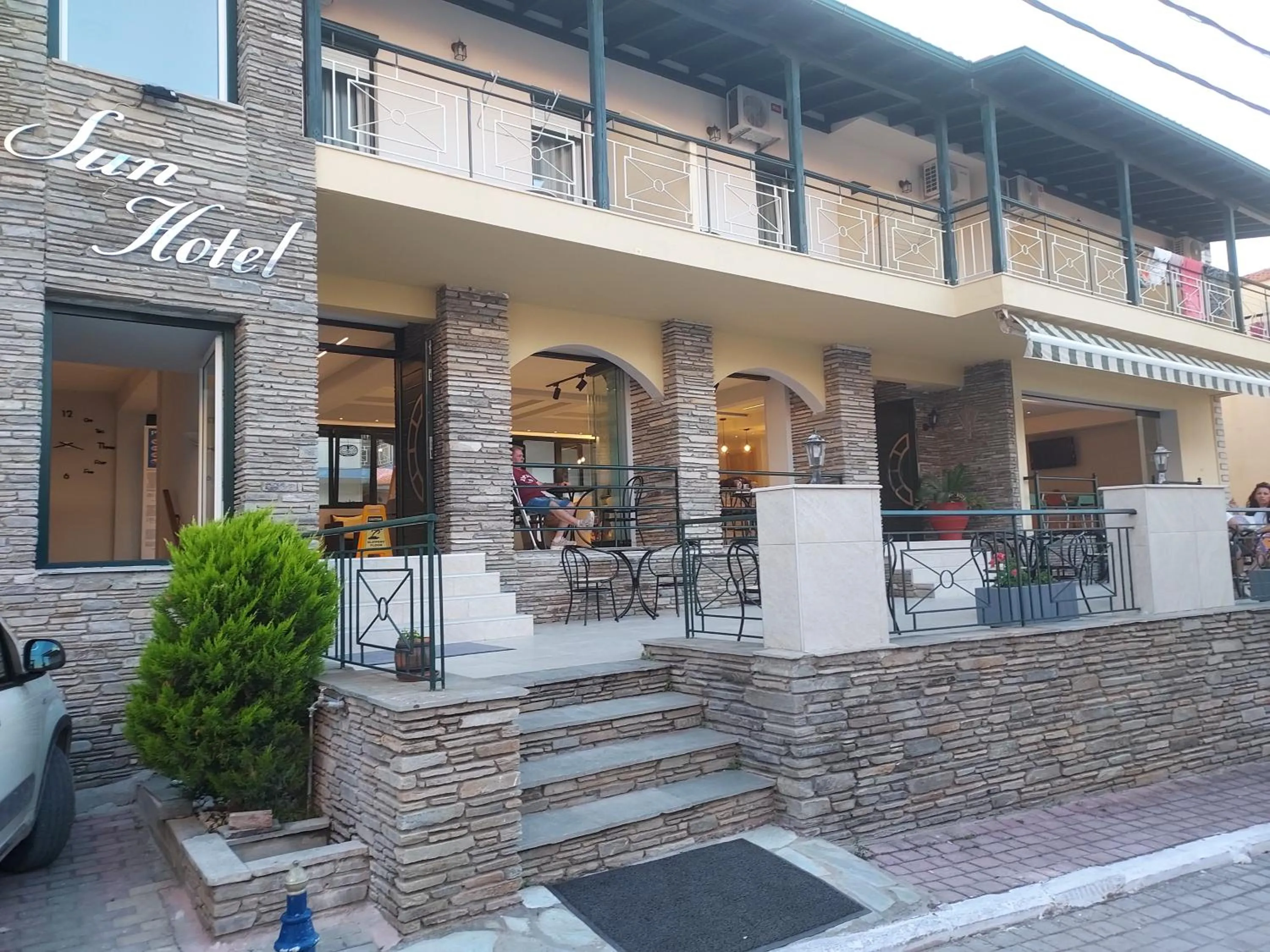 Property building in Sun Hotel