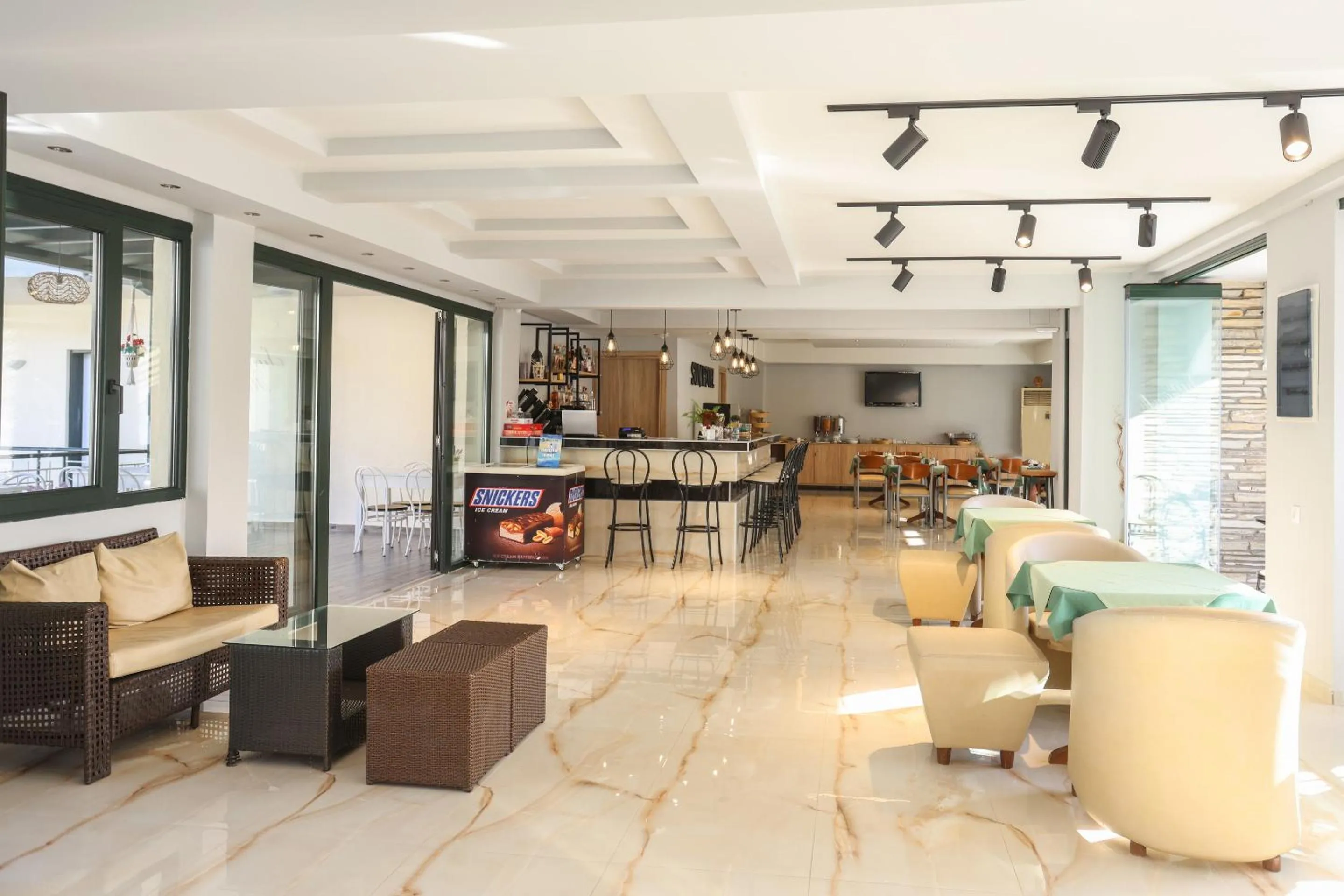 Lounge or bar in Sun Hotel