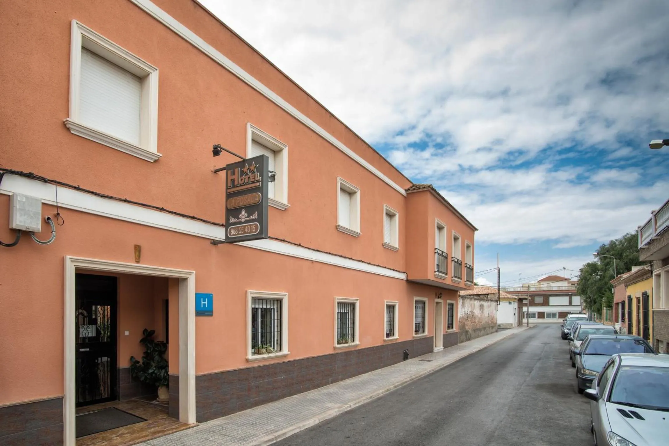 Facade/entrance in Hotel La Posada