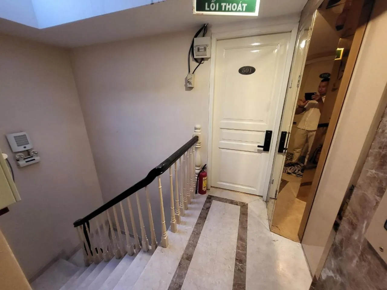 Saigon By Night Luxury Hotel