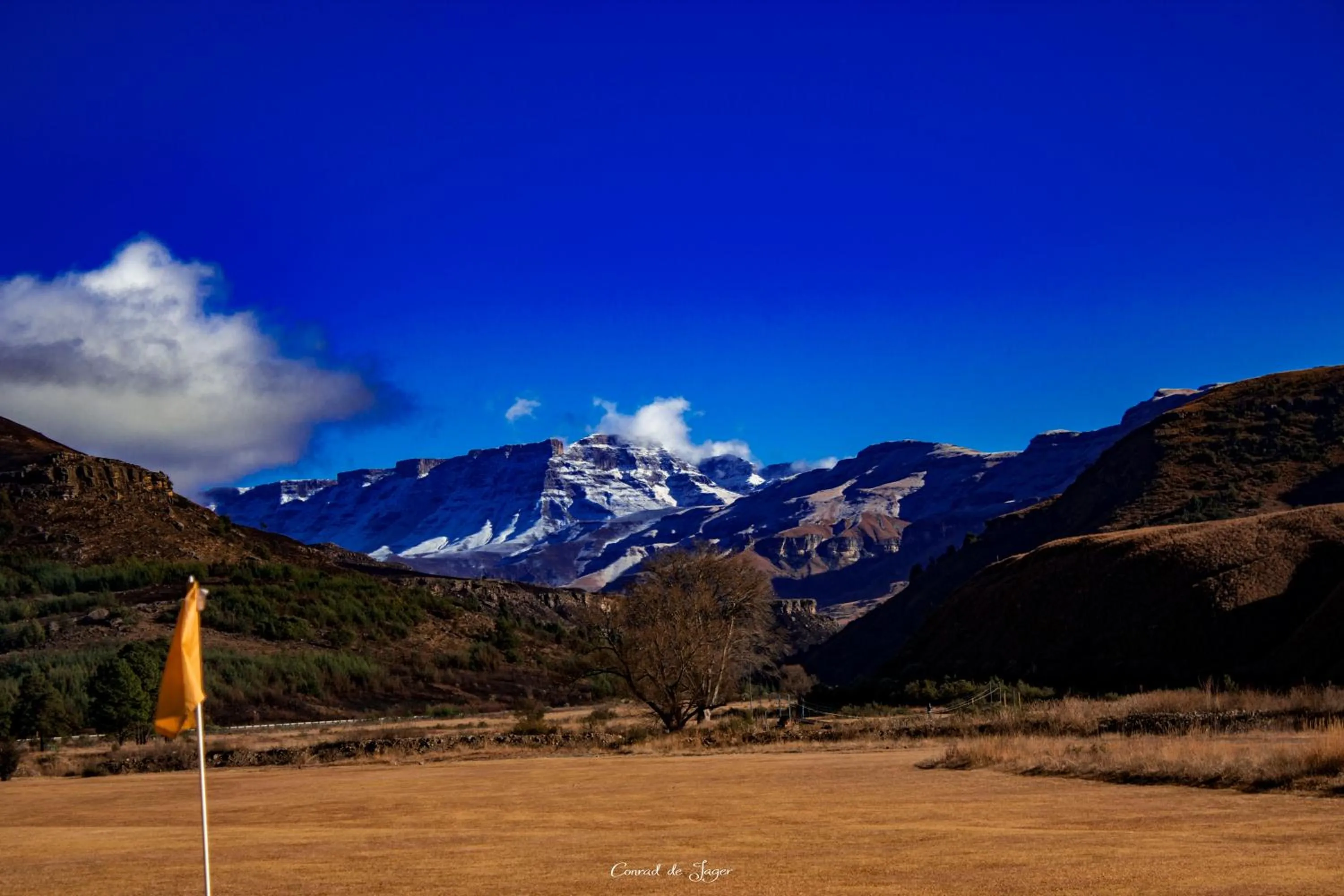 Garden in Premier Resort Sani Pass