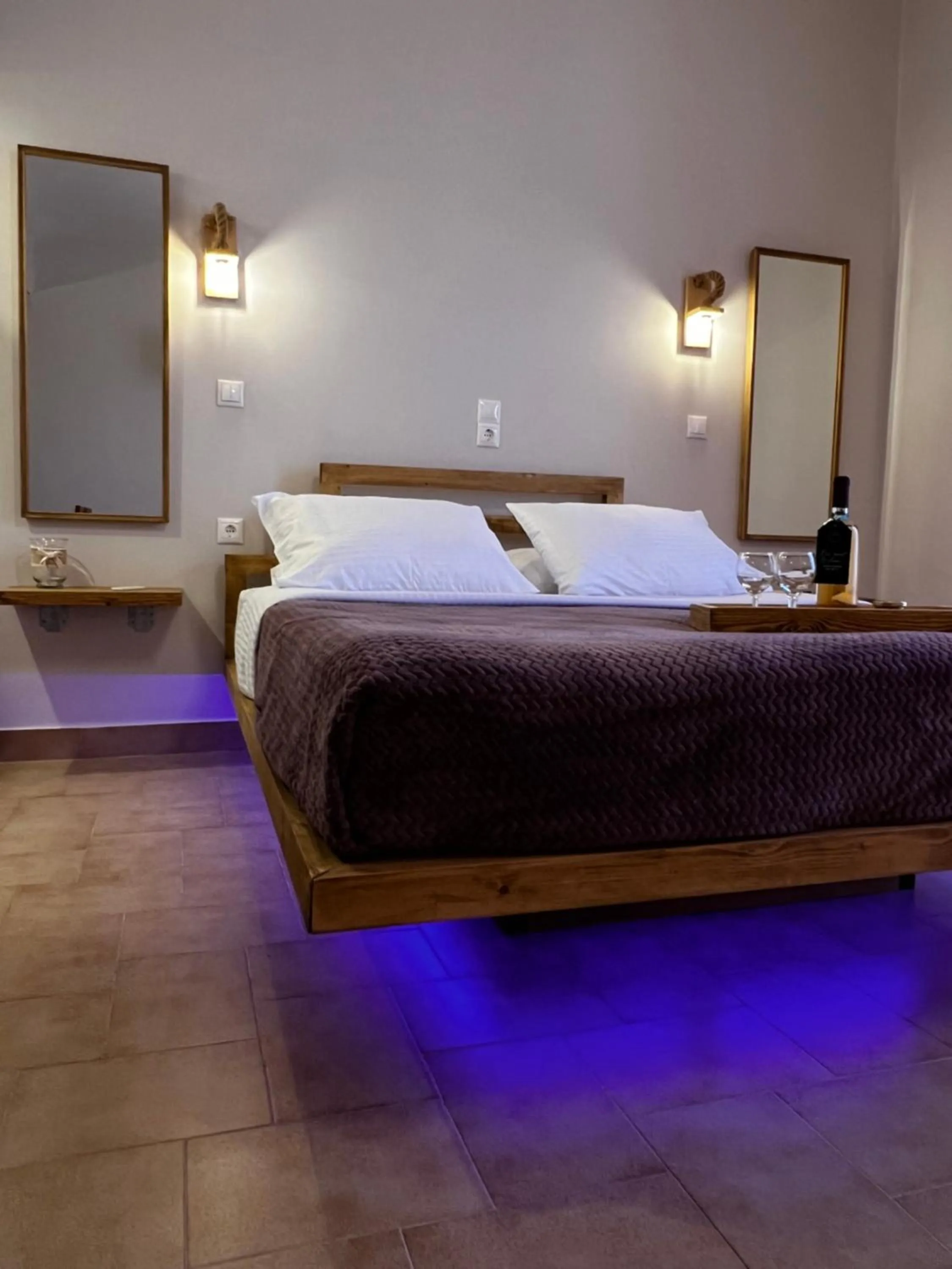 Bed in Ocean Front Studios 77