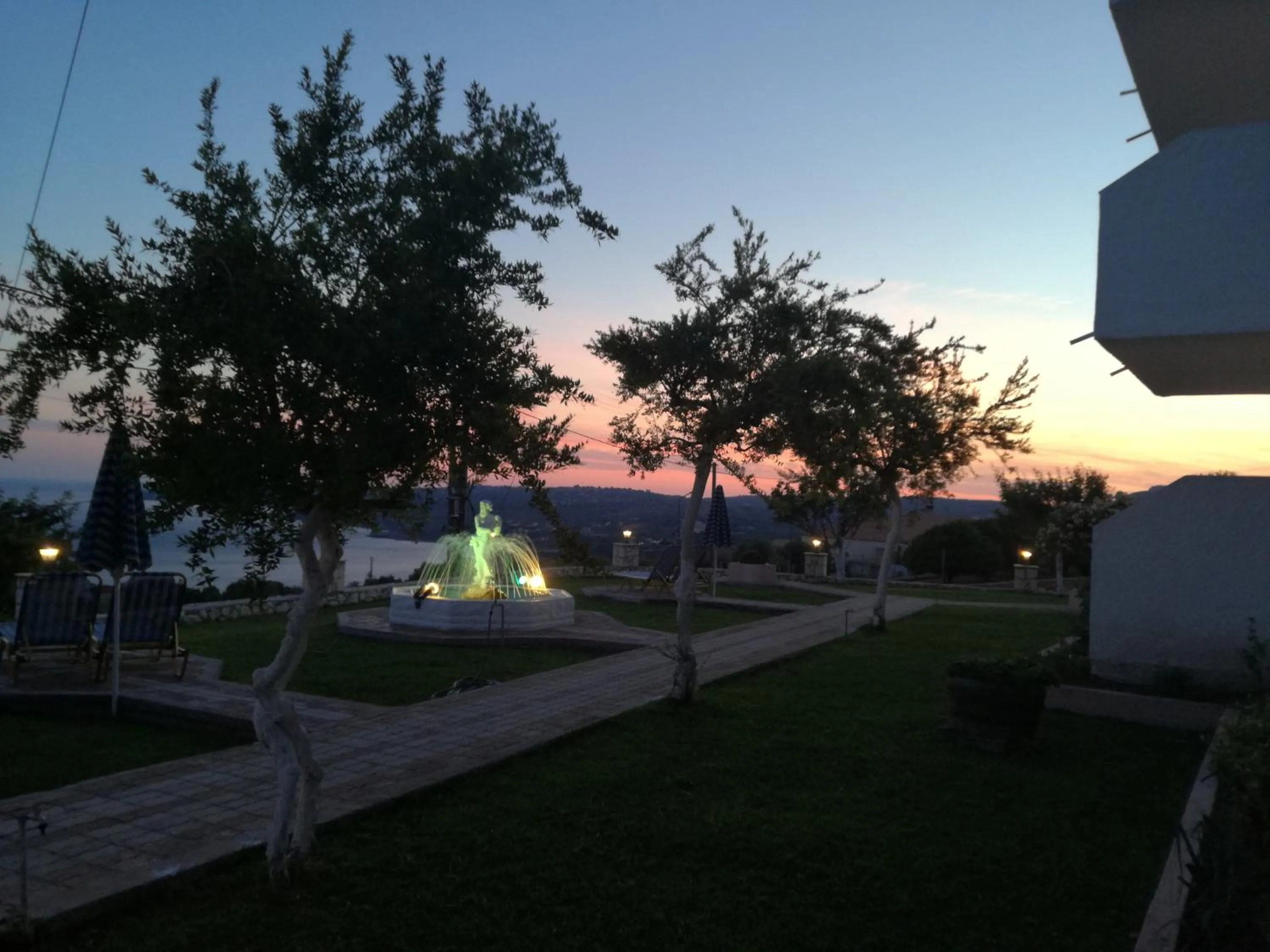 Garden in Ocean Front Studios 77