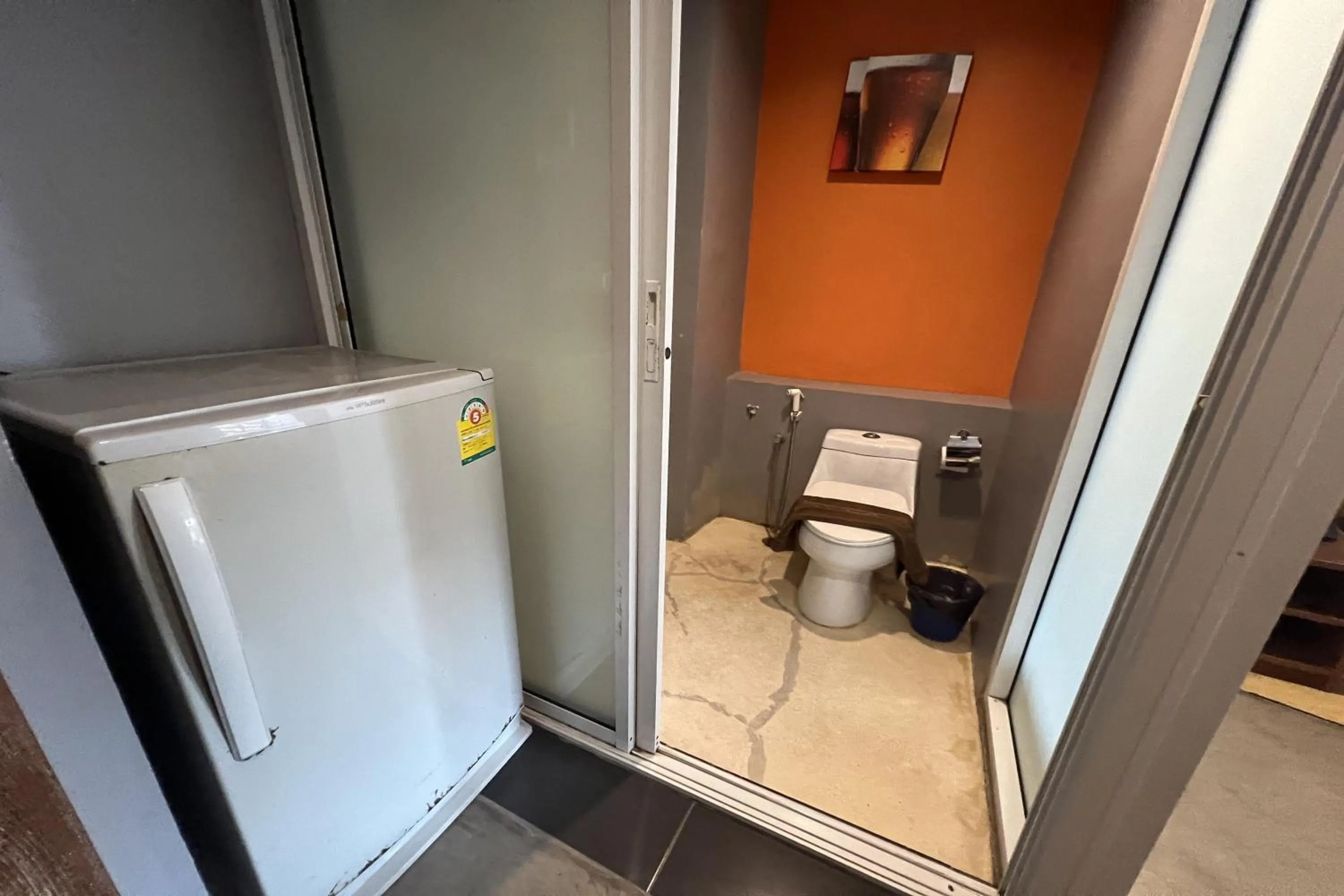 Shower in Eurna Resort Hotel