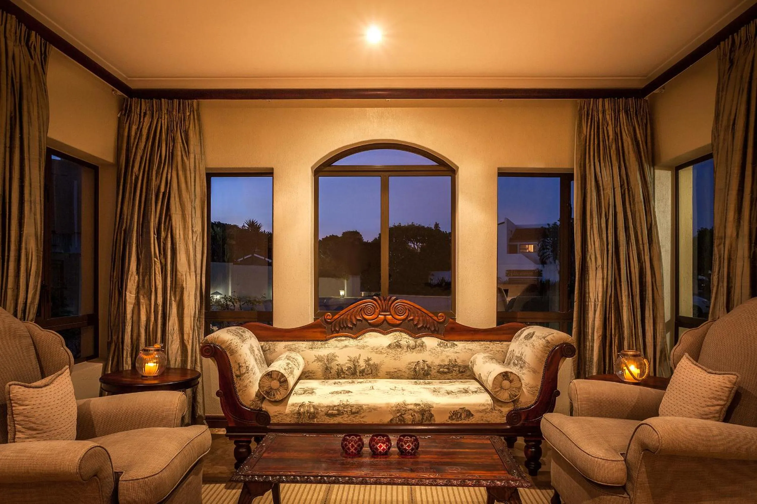 Seating area in Supertubes Guesthouse