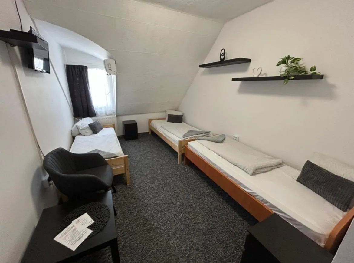 Other, Bed in Romantik Étterem - Panzió