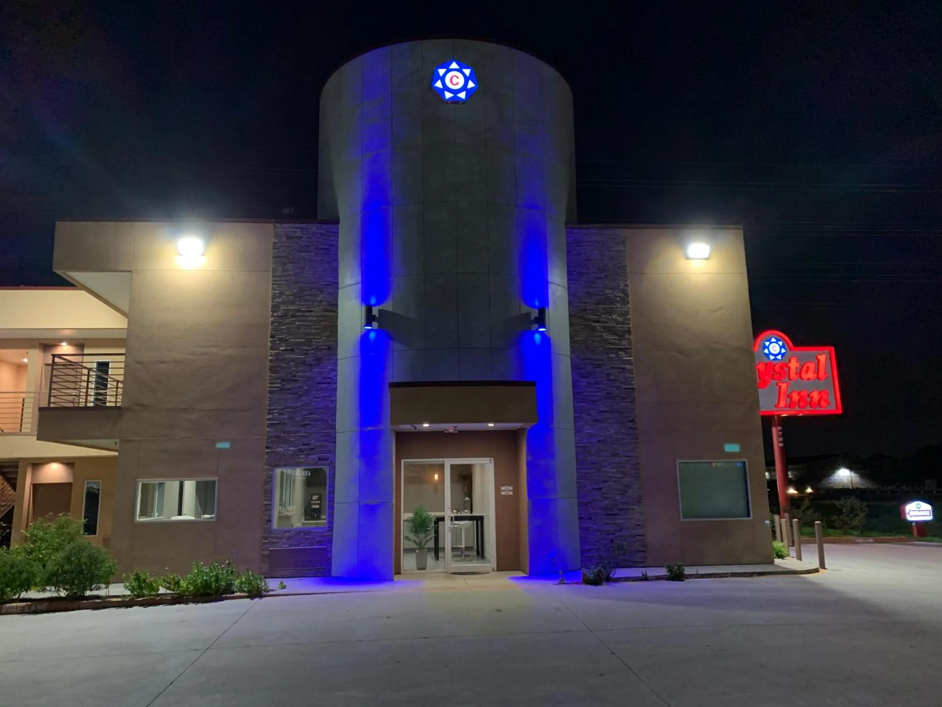 Property building in Crystal Inn - Sugarland