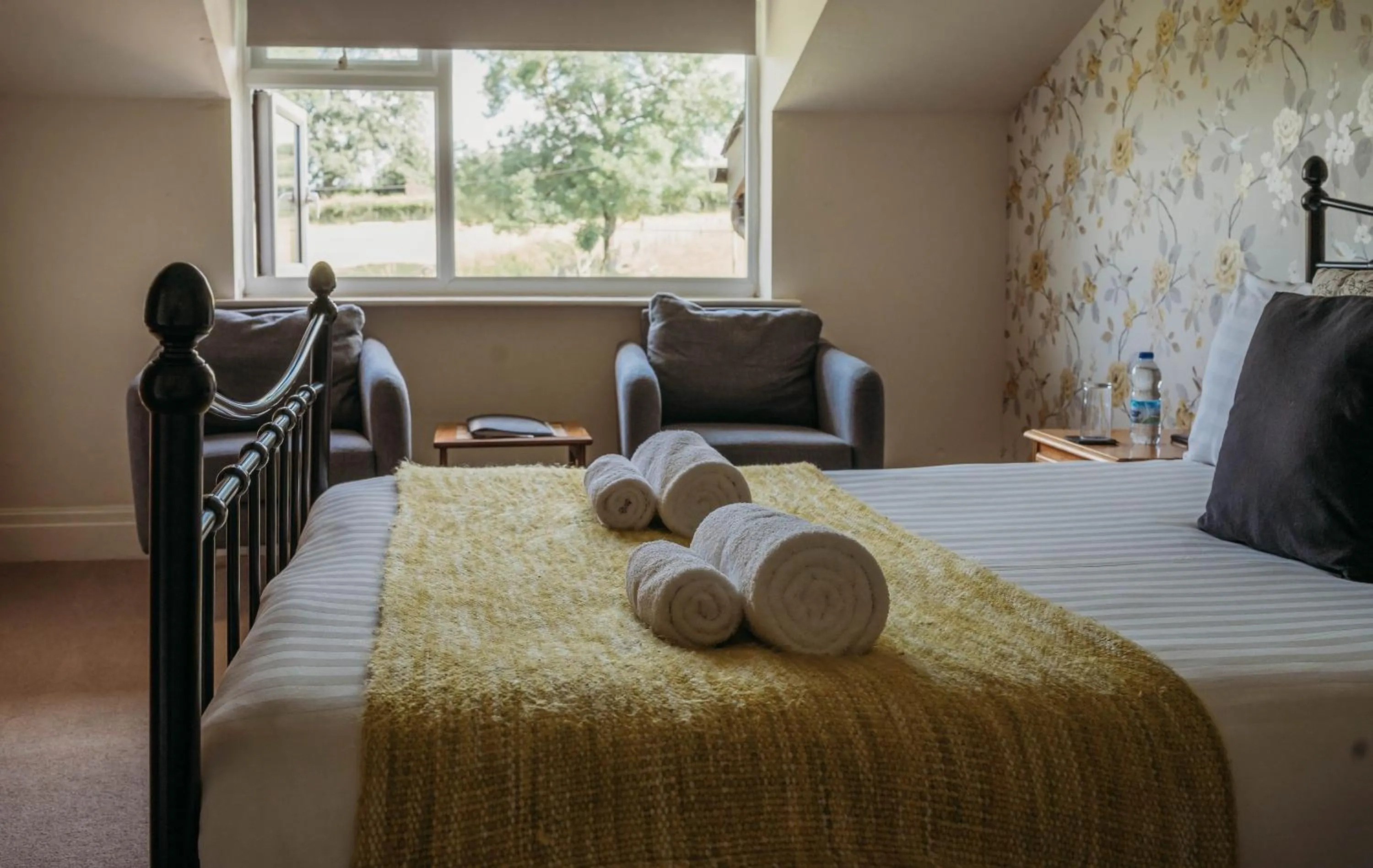 Bed in Three Wells B&B