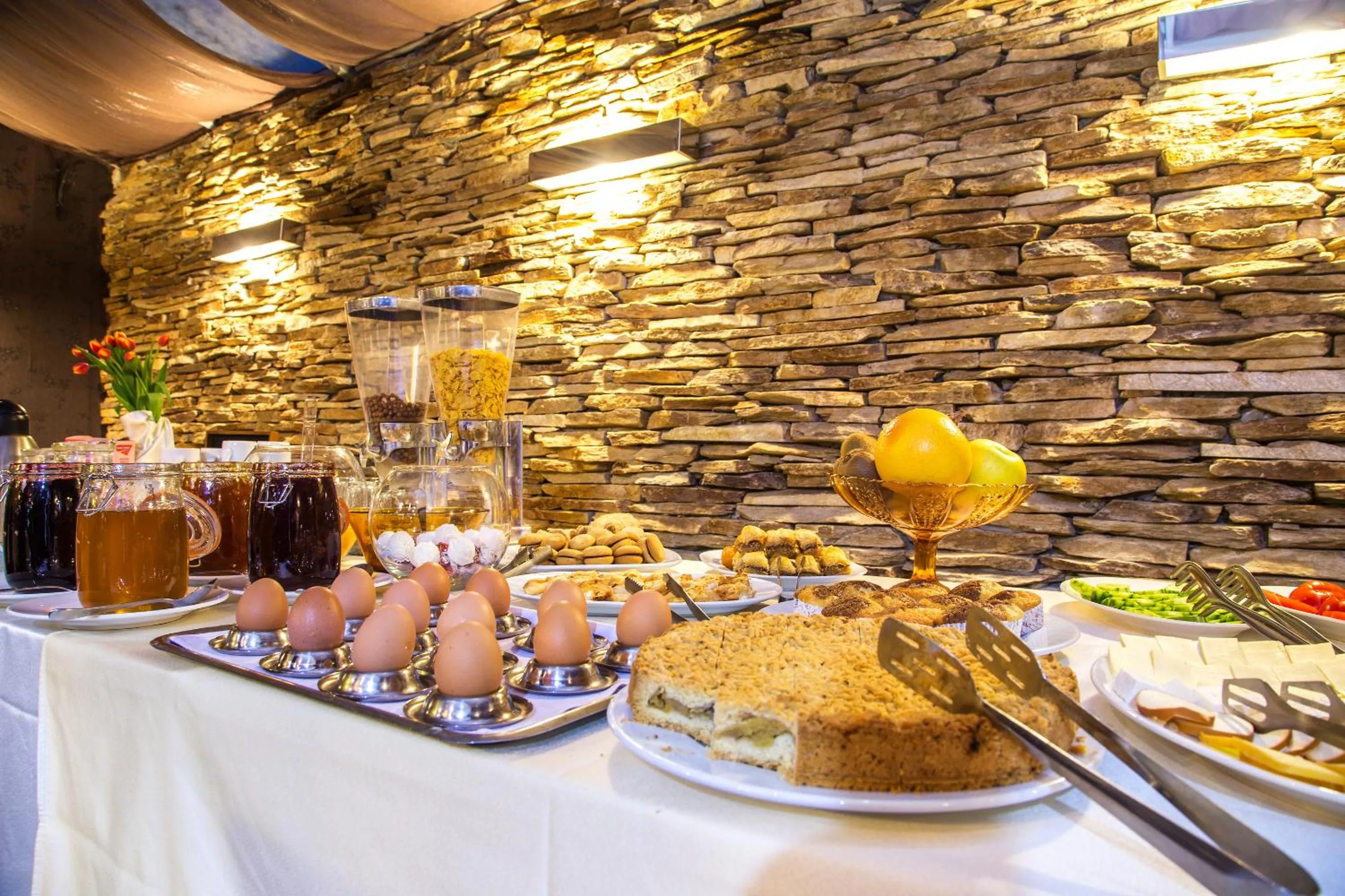 Food in Art Plaza Hotel