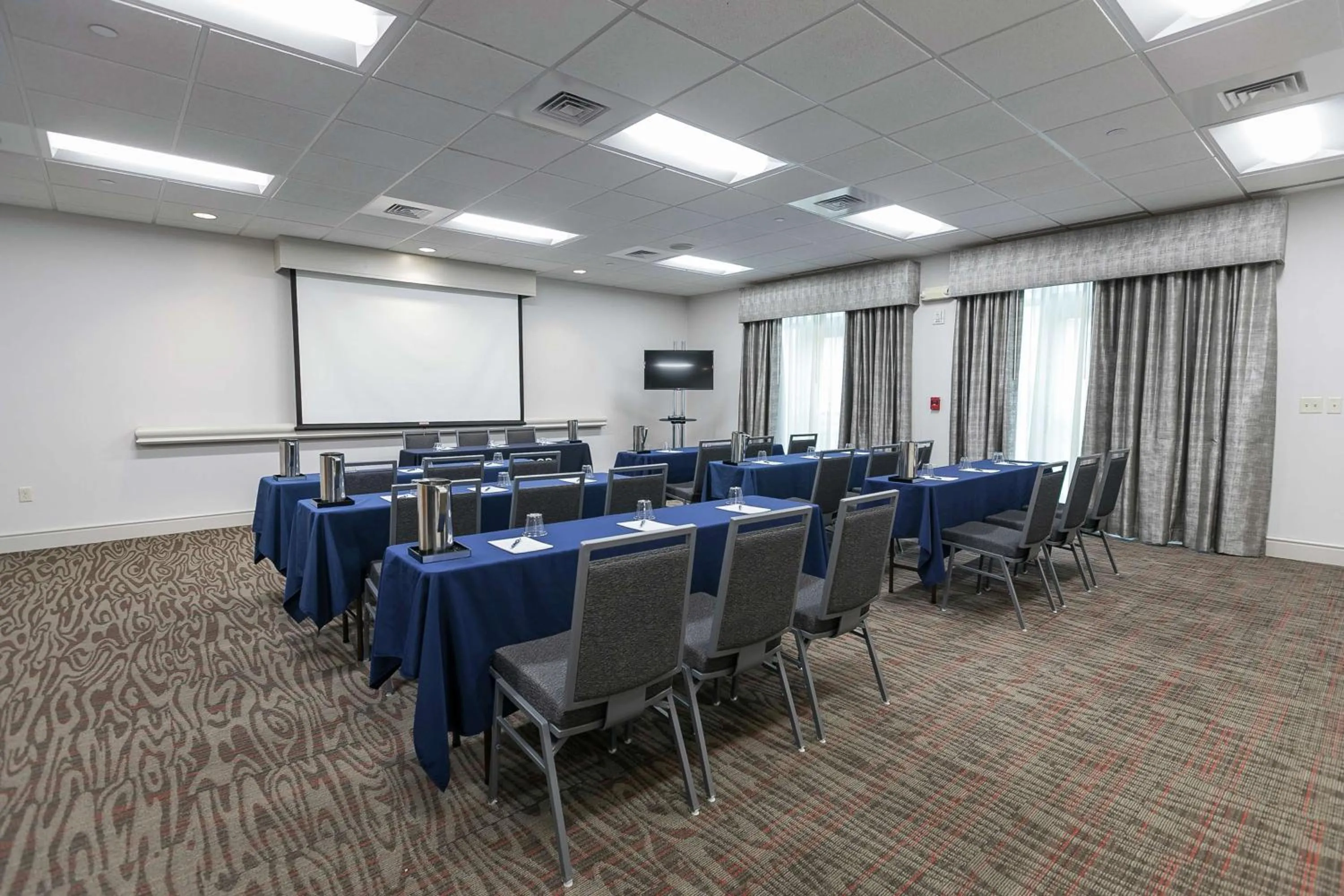 Meeting/conference room in Homewood Suites by Hilton Ithaca