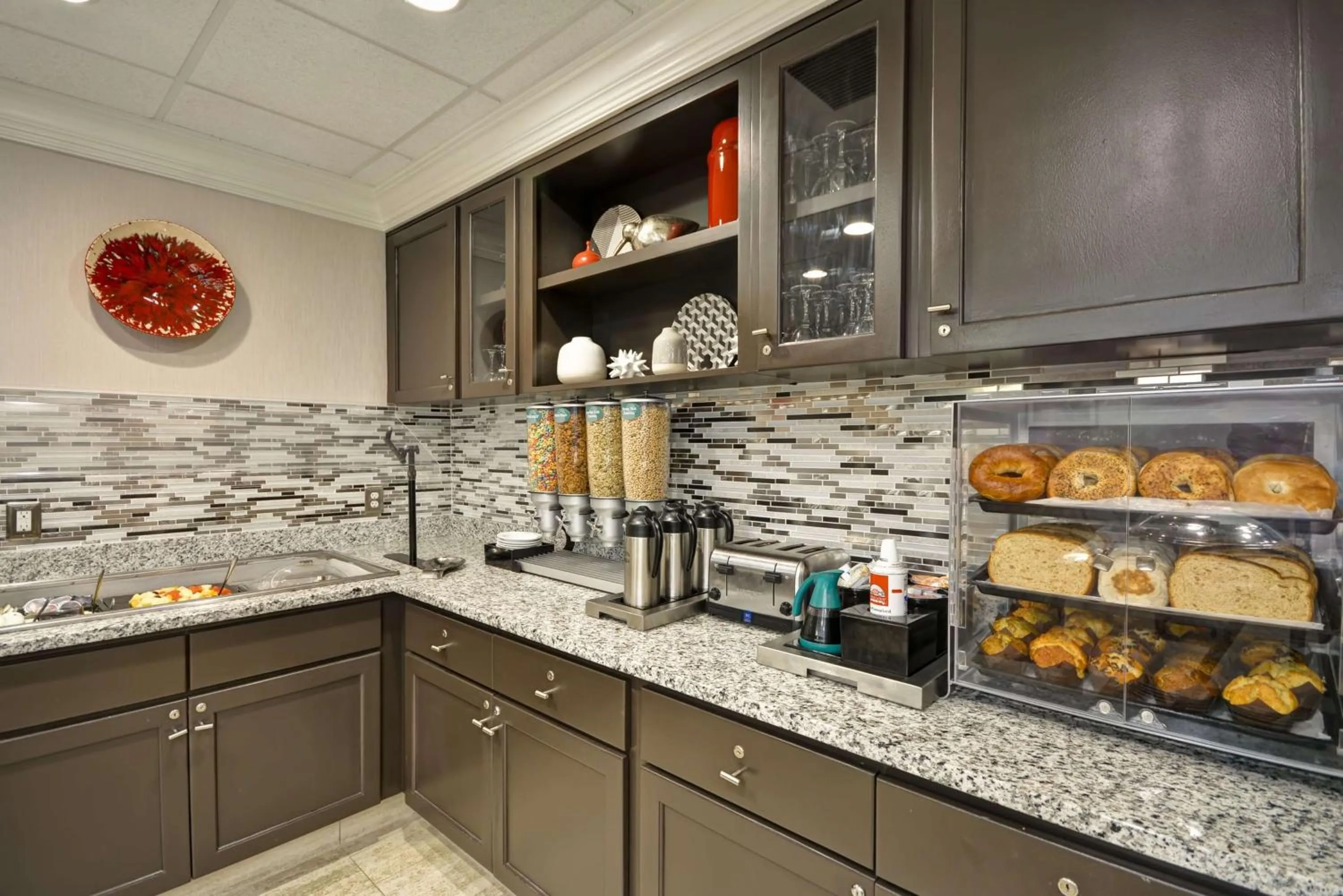 Restaurant/places to eat in Homewood Suites by Hilton Ithaca