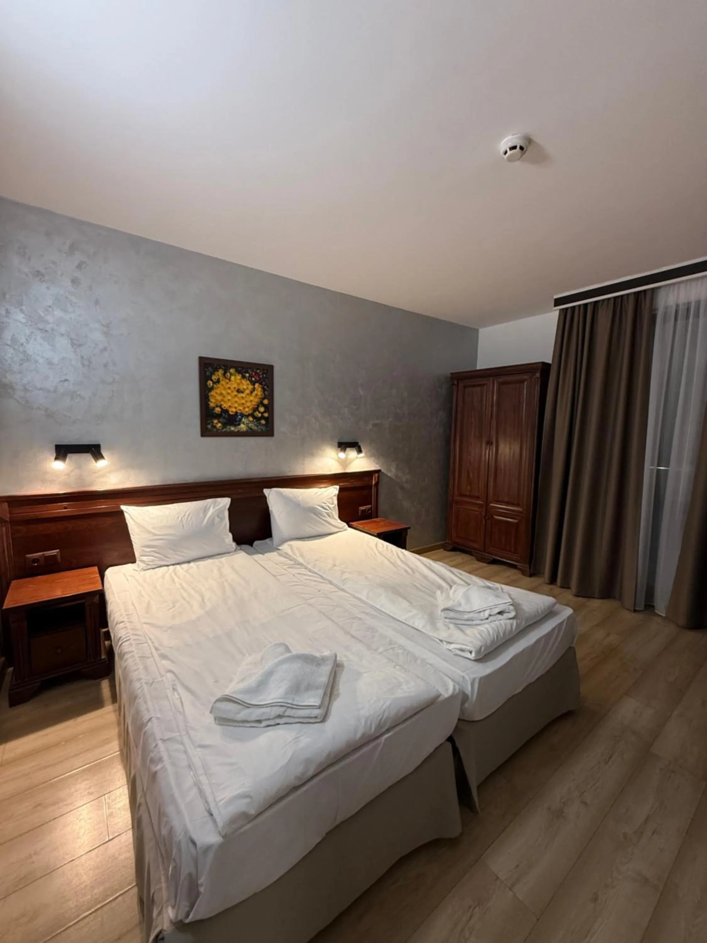 Bedroom, Bed in Hotel Aris