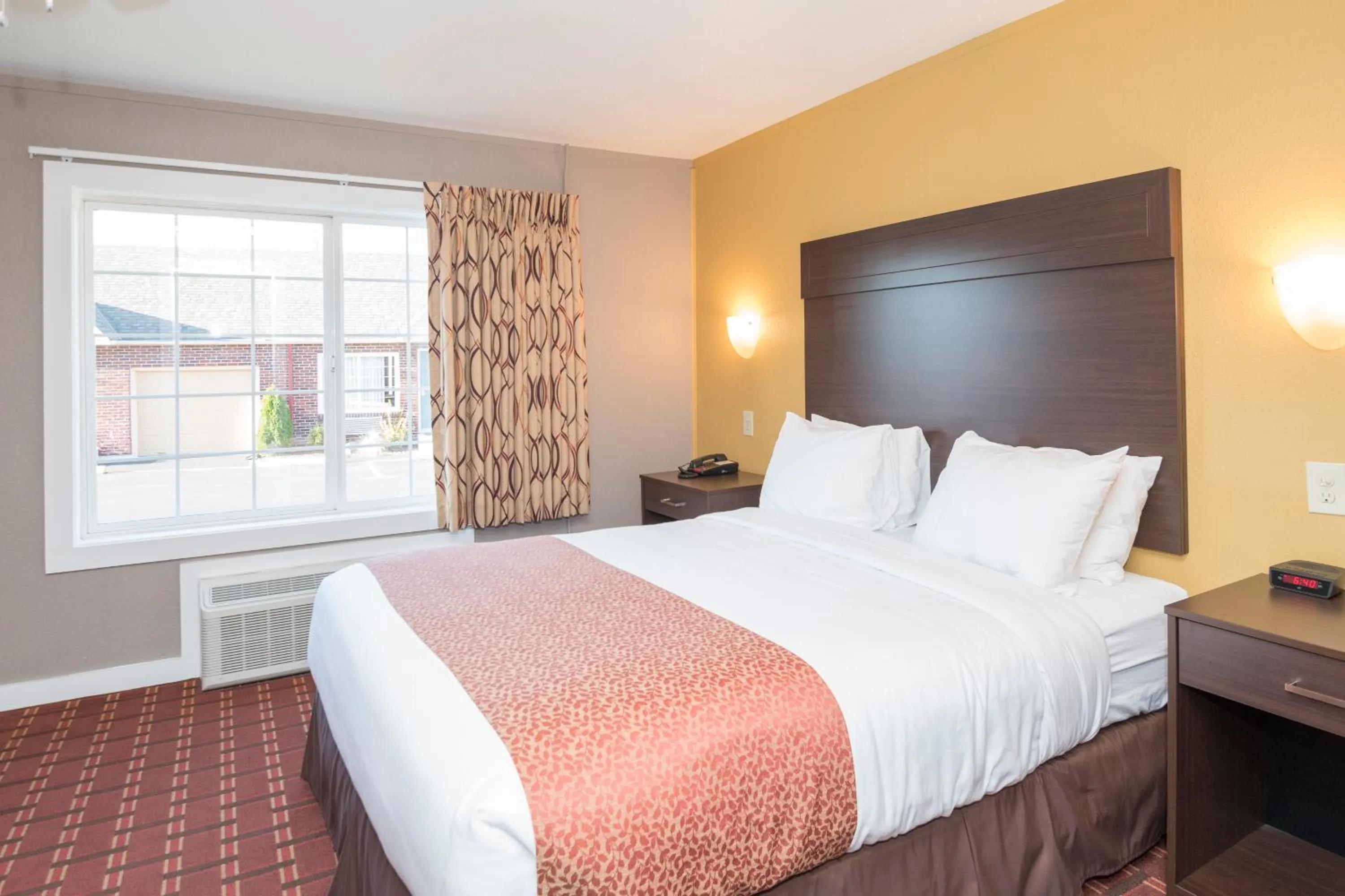 Bedroom, Bed in Capitol Hill Motel