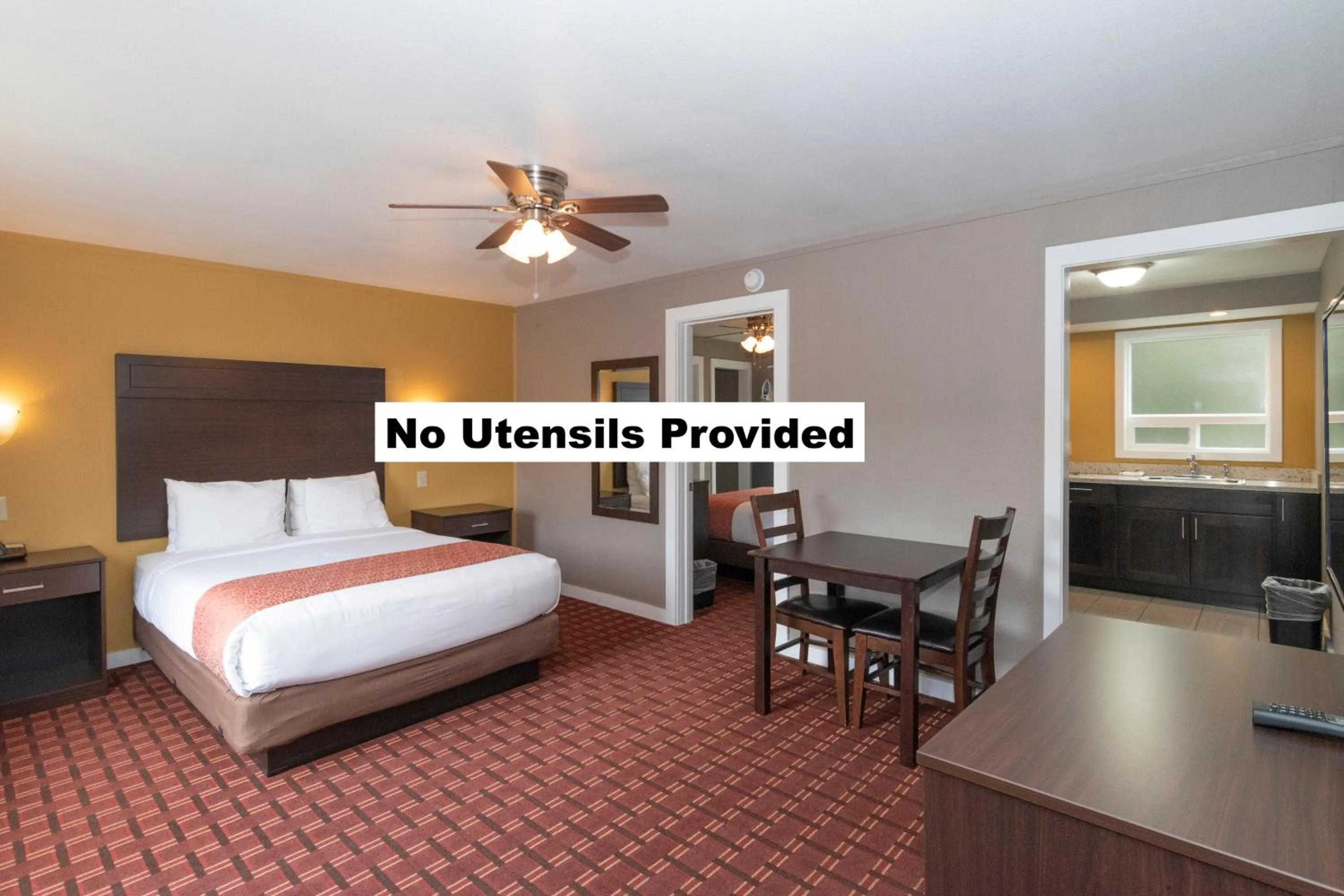 Bed in Capitol Hill Motel