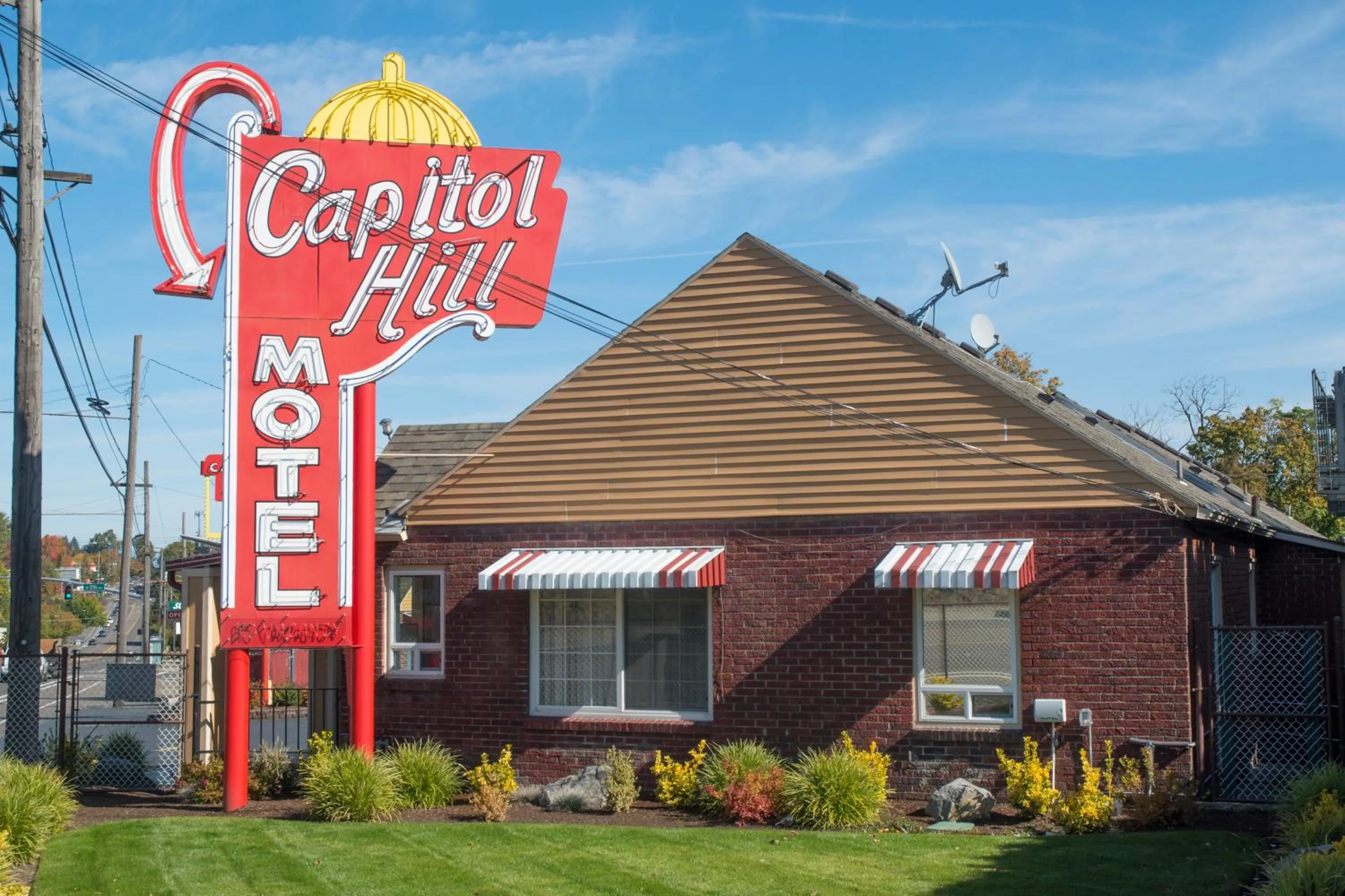 Property building in Capitol Hill Motel