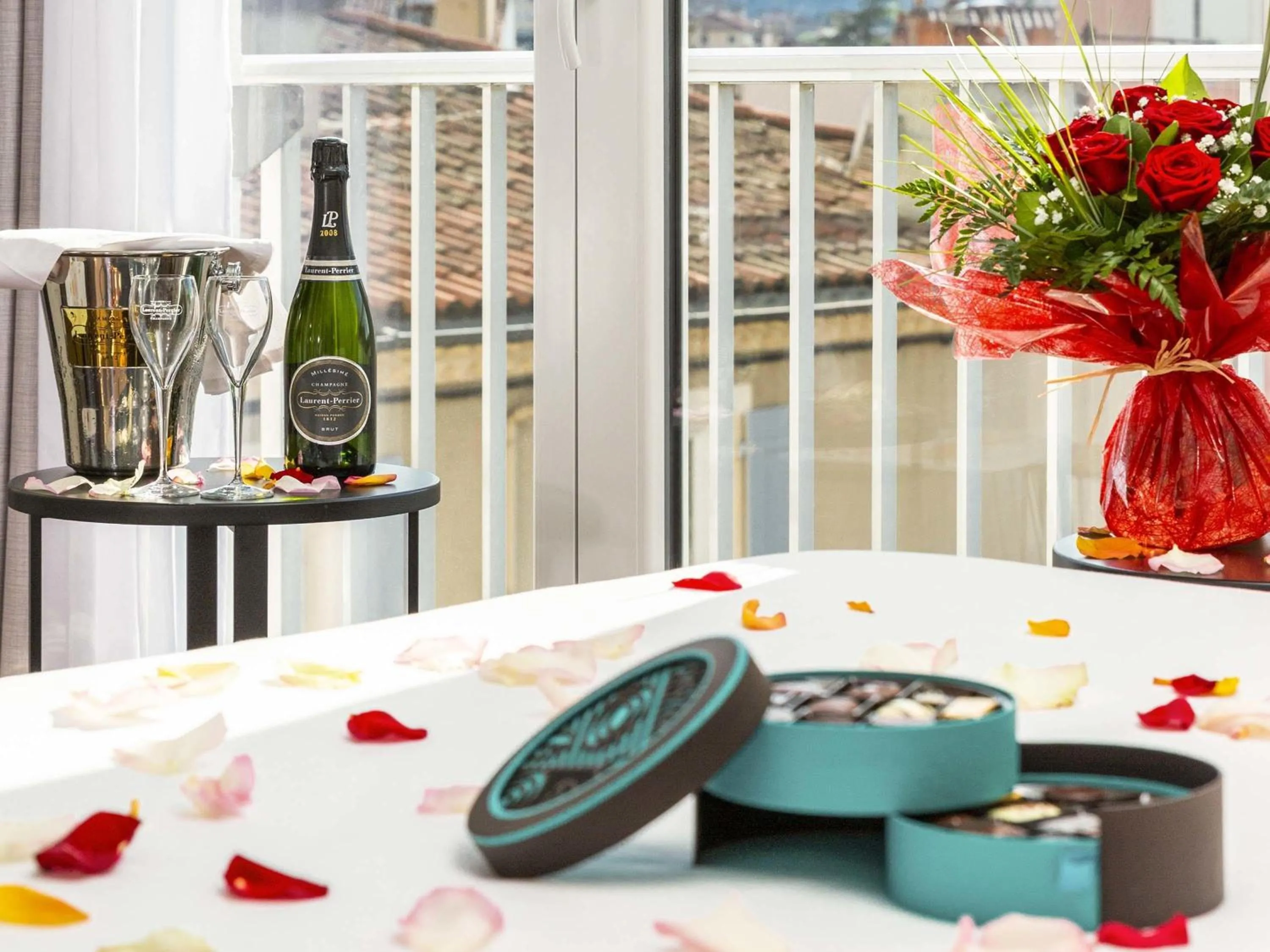 Bedroom in Ibis Centre Millau