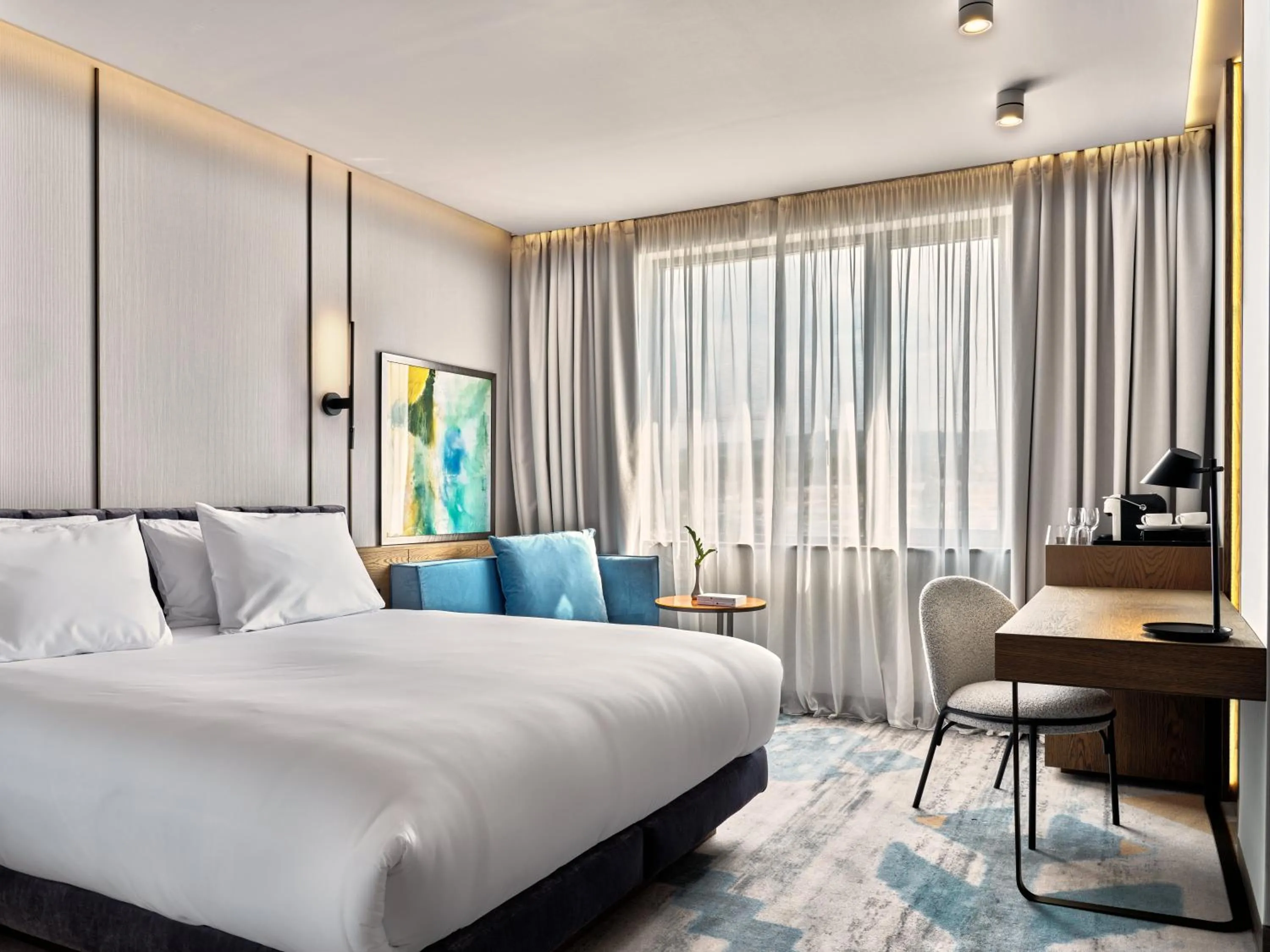 Bed in Crowne Plaza Sofia by IHG