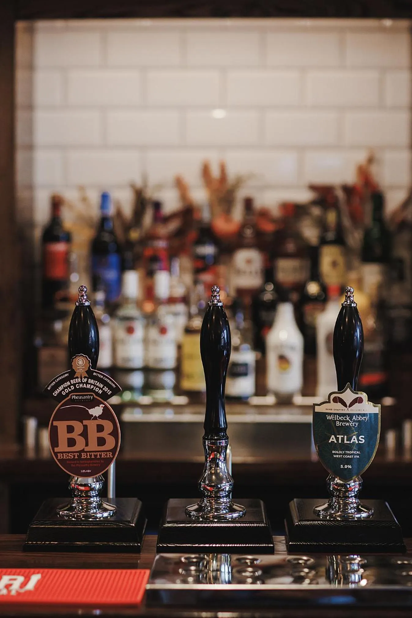 Lounge or bar in The Dukeries Lodge, Edwinstowe, Nottinghamshire