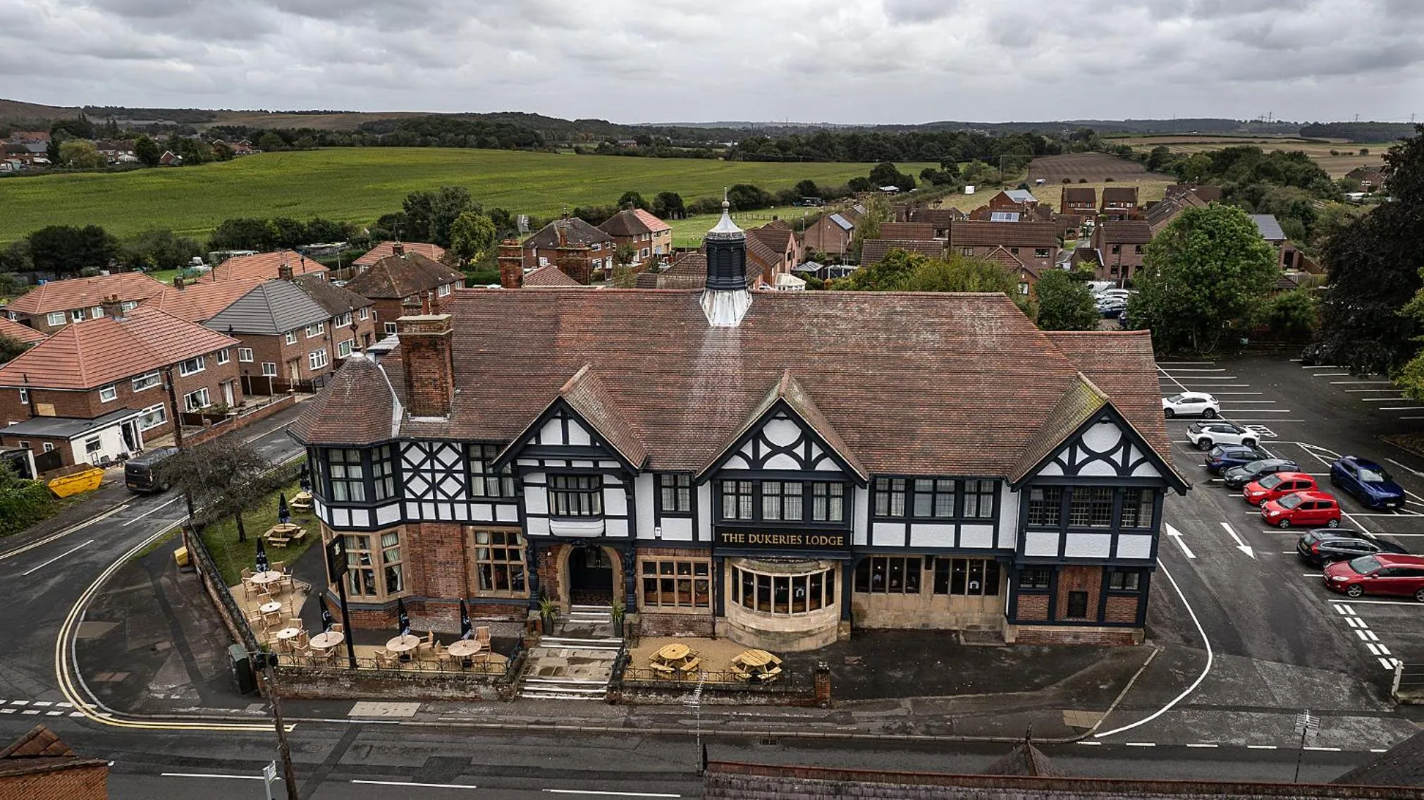 Property building in The Dukeries Lodge, Edwinstowe, Nottinghamshire