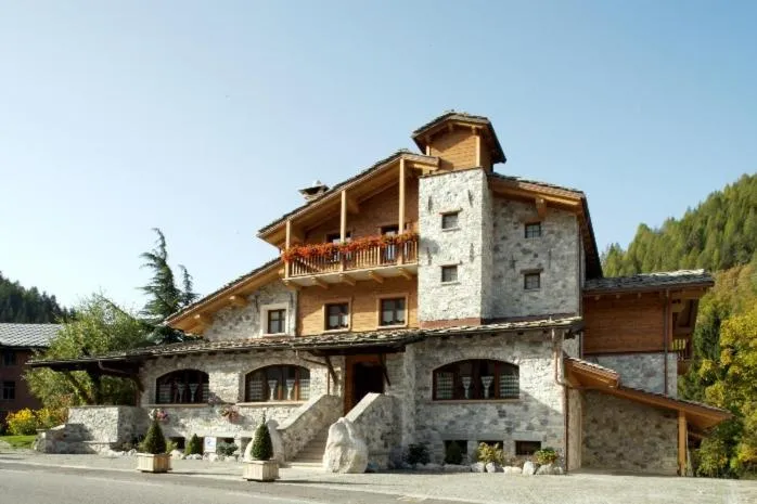 Facade/entrance in Relais Del Nazionale