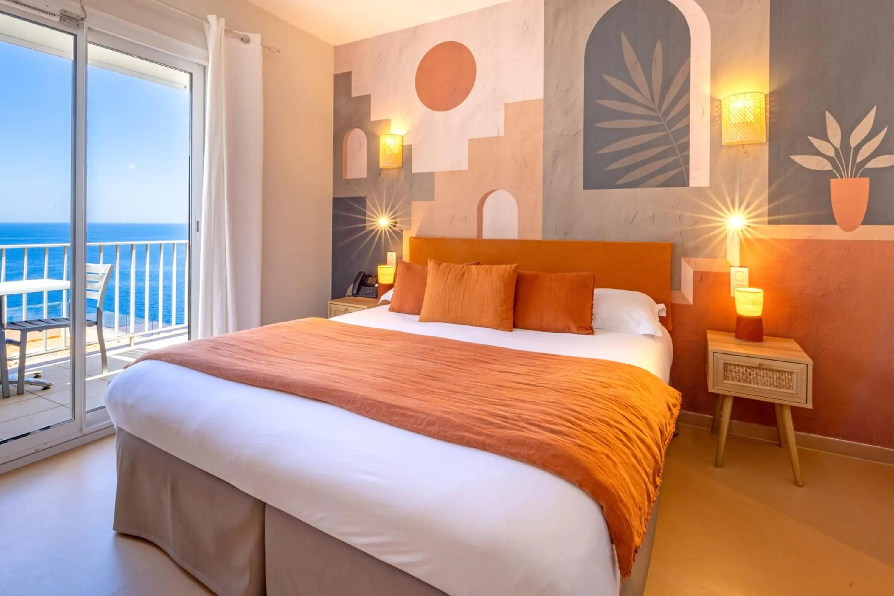 Photo of the whole room, Bed in Le Saint Erasme, Hotel Eco Friendly