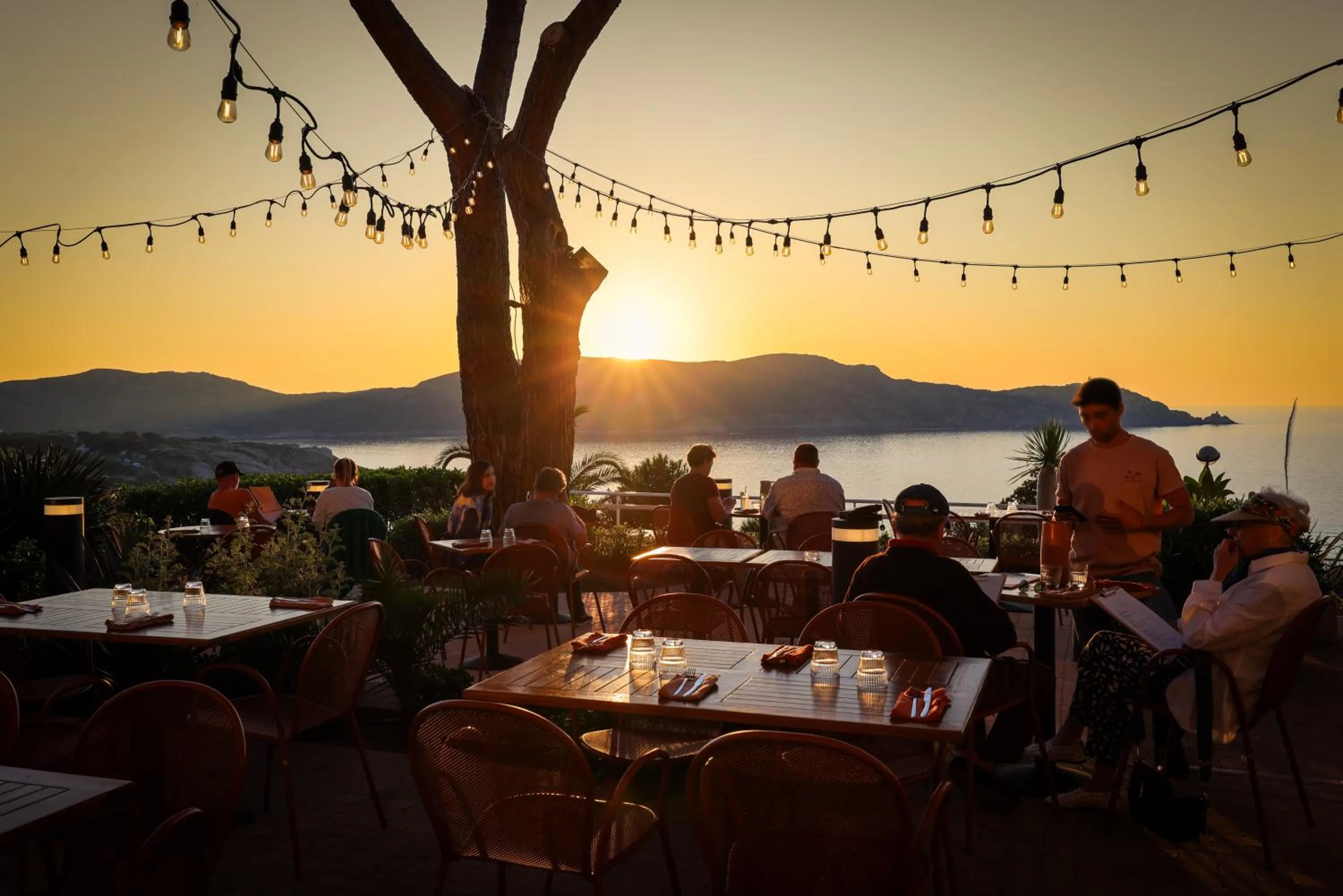 Restaurant/places to eat in Le Saint Erasme, Hotel Eco Friendly