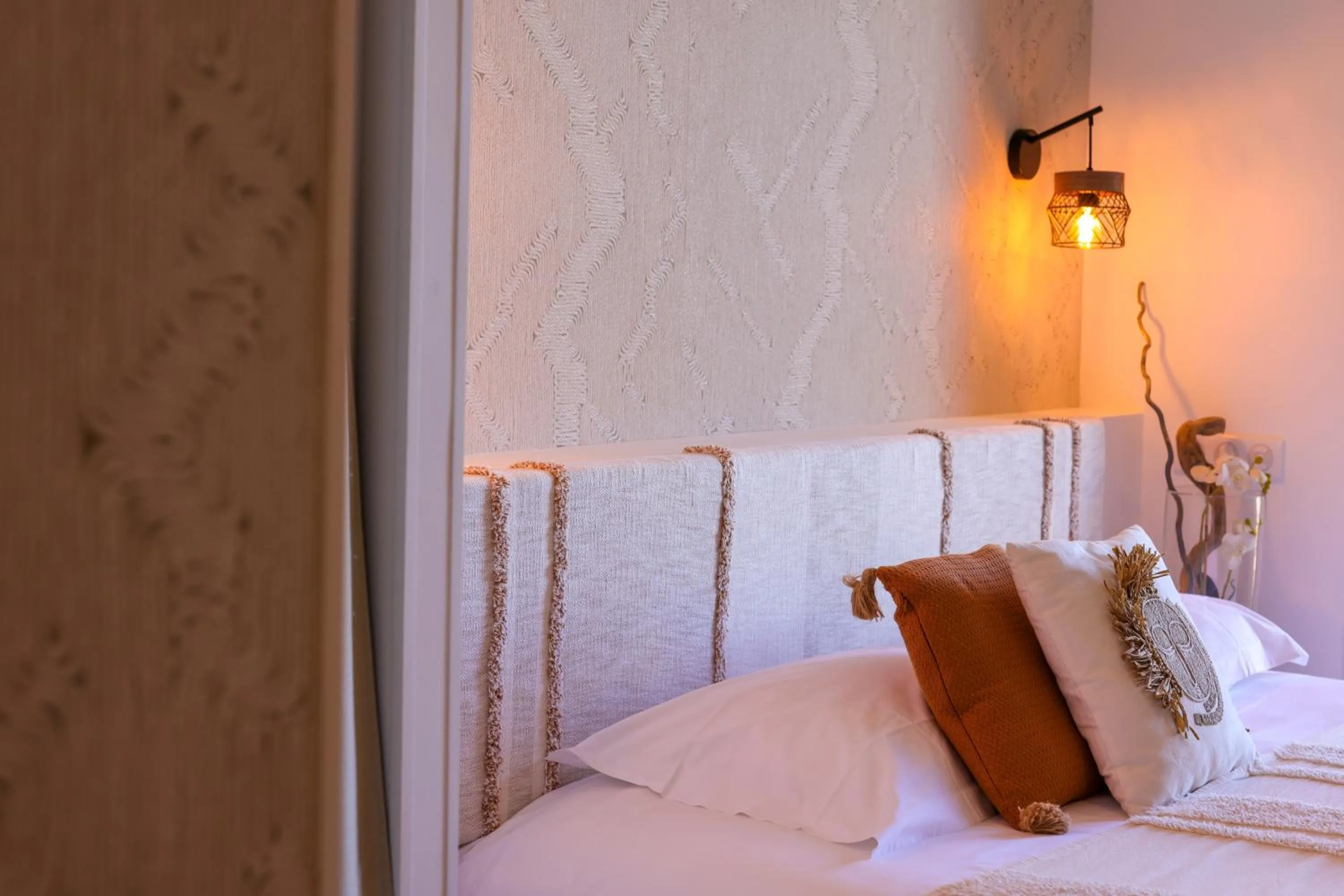 Bedroom, Bed in Le Saint Erasme, Hotel Eco Friendly